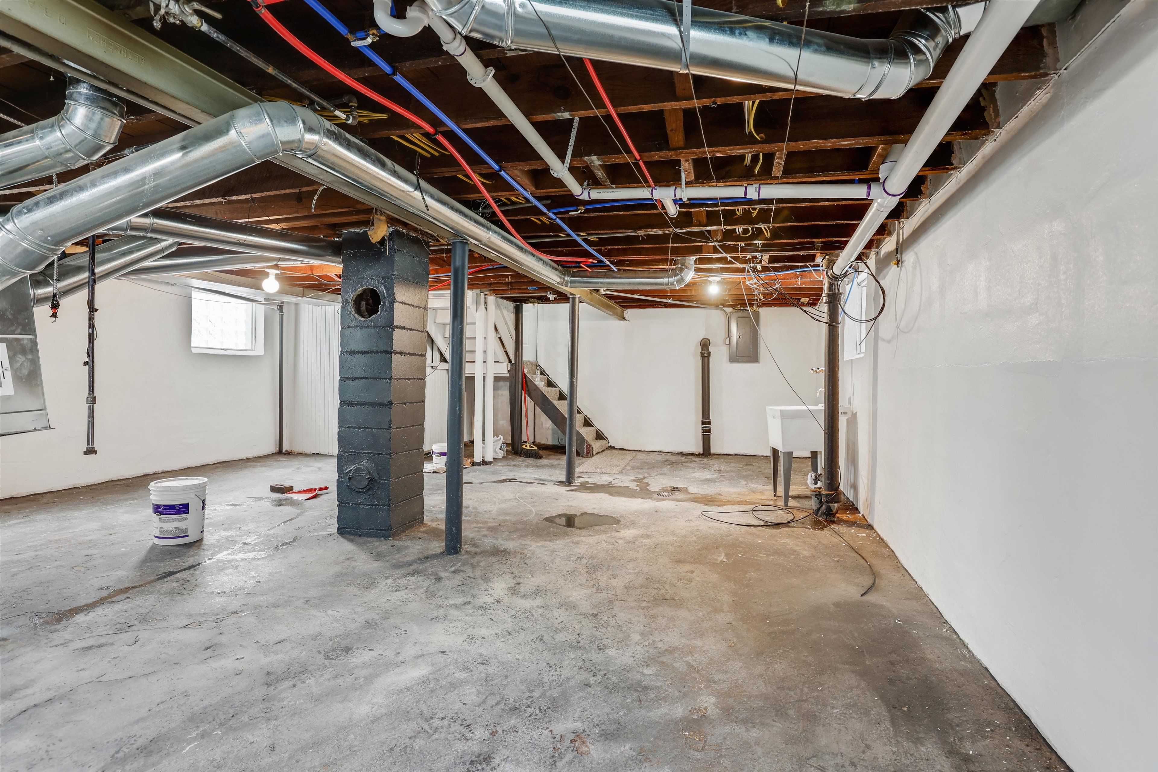 5590 DEVONSHIRE Road