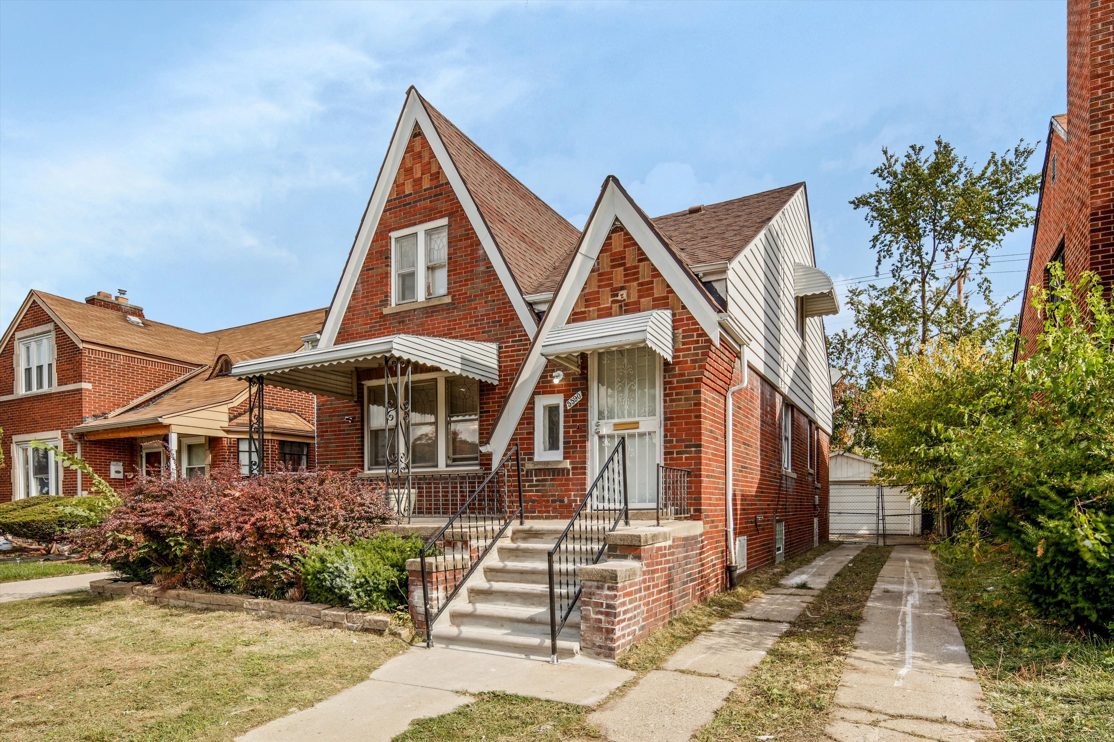 5590 DEVONSHIRE Road