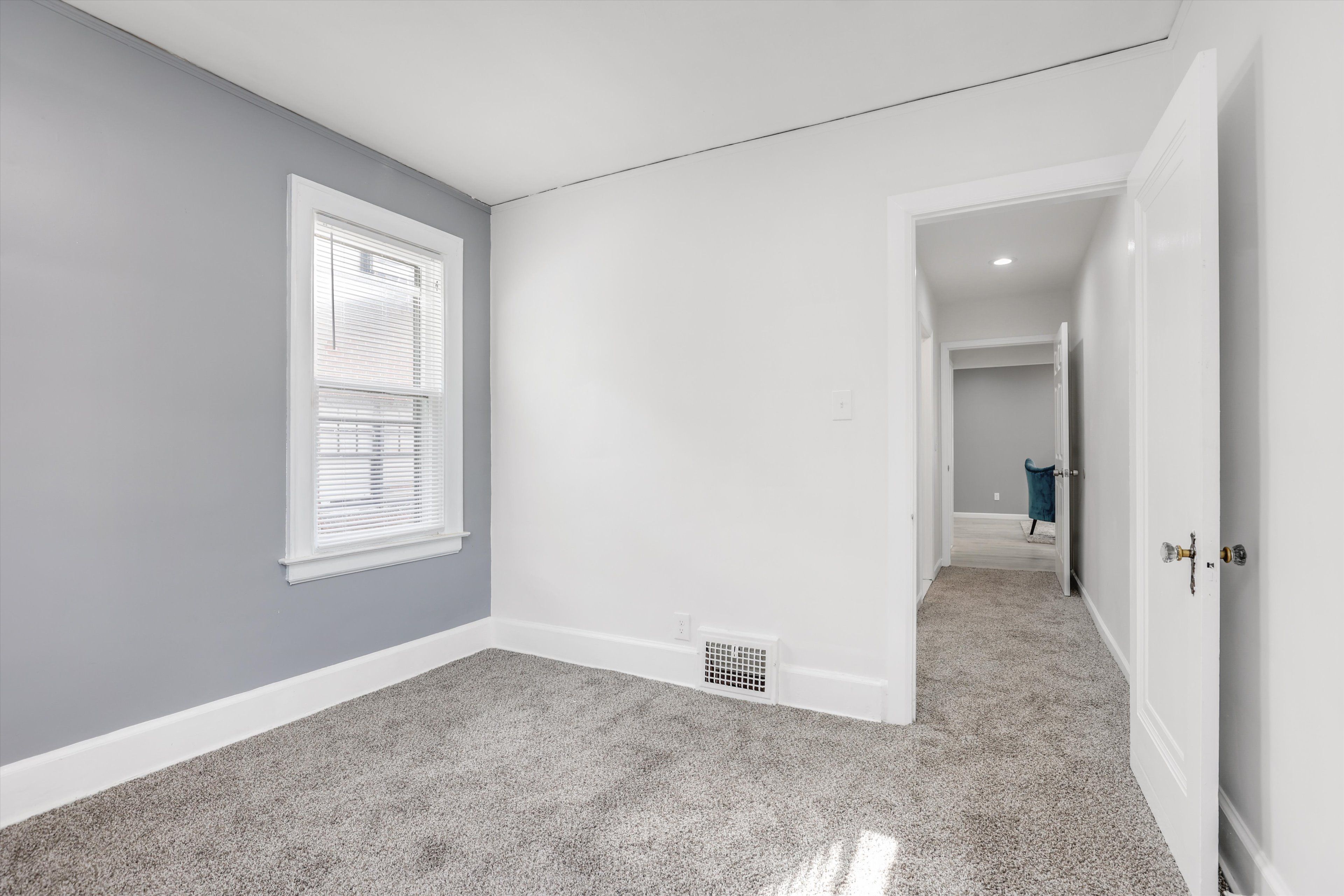 5590 DEVONSHIRE Road