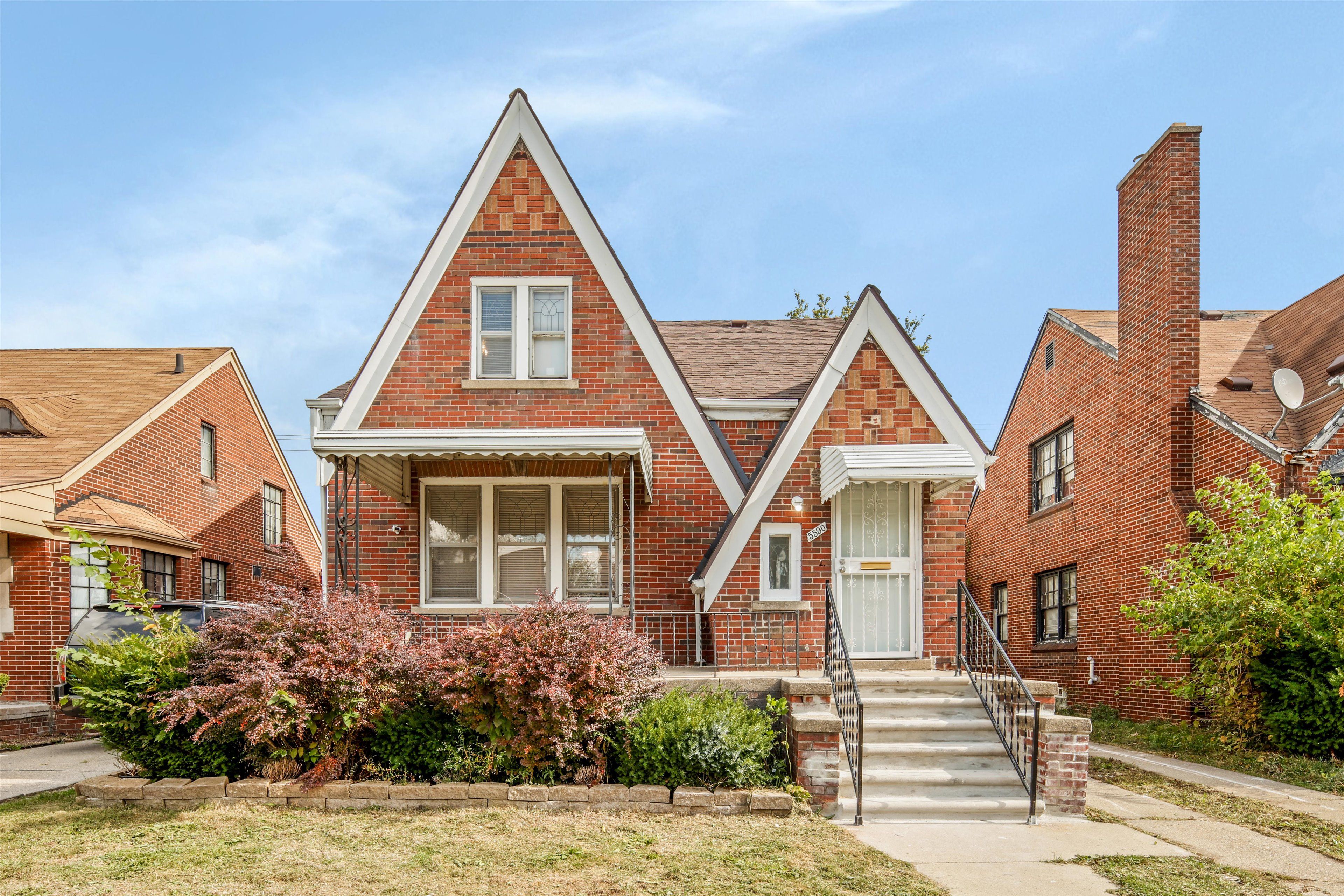 5590 DEVONSHIRE Road