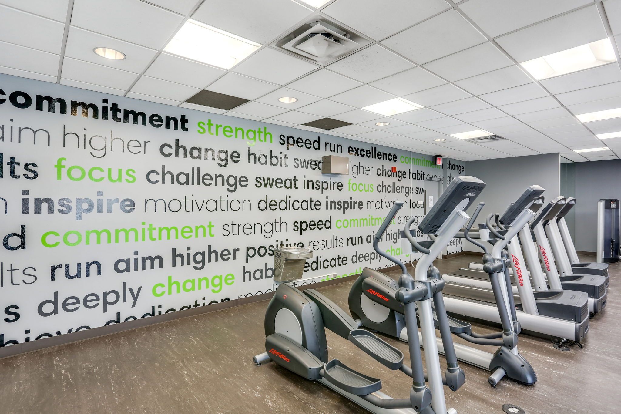 1001 W Jeffferson Avenue Unit: 9B