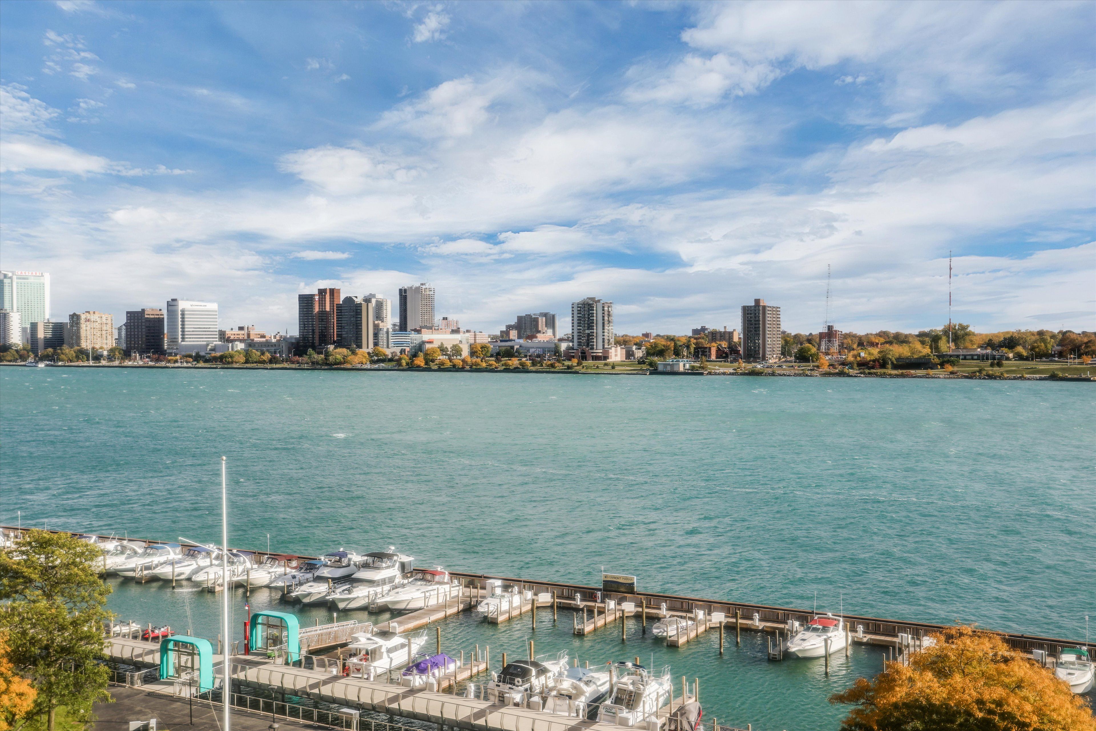 1001 W Jeffferson Avenue Unit: 9B