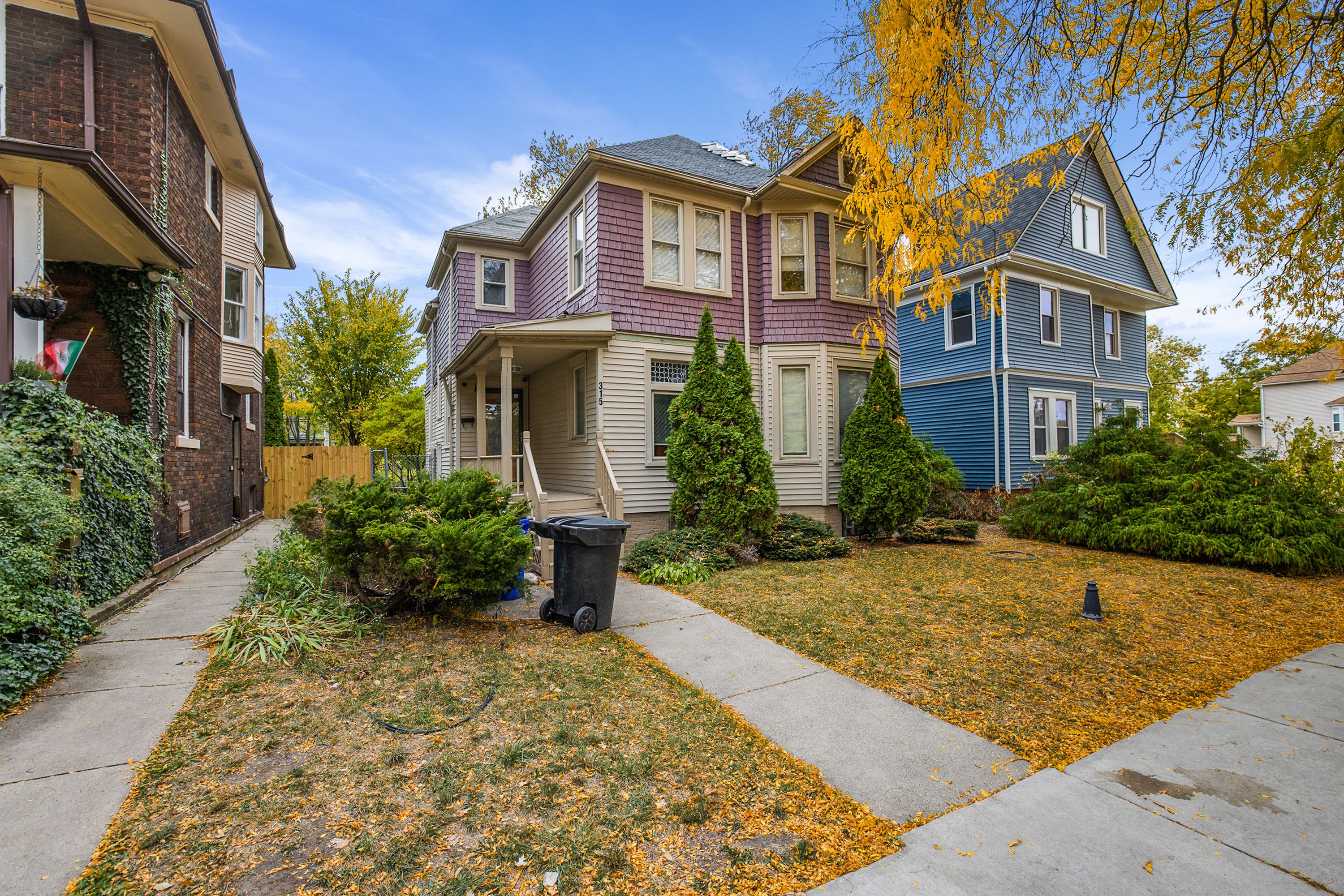 315 MELBOURNE Street