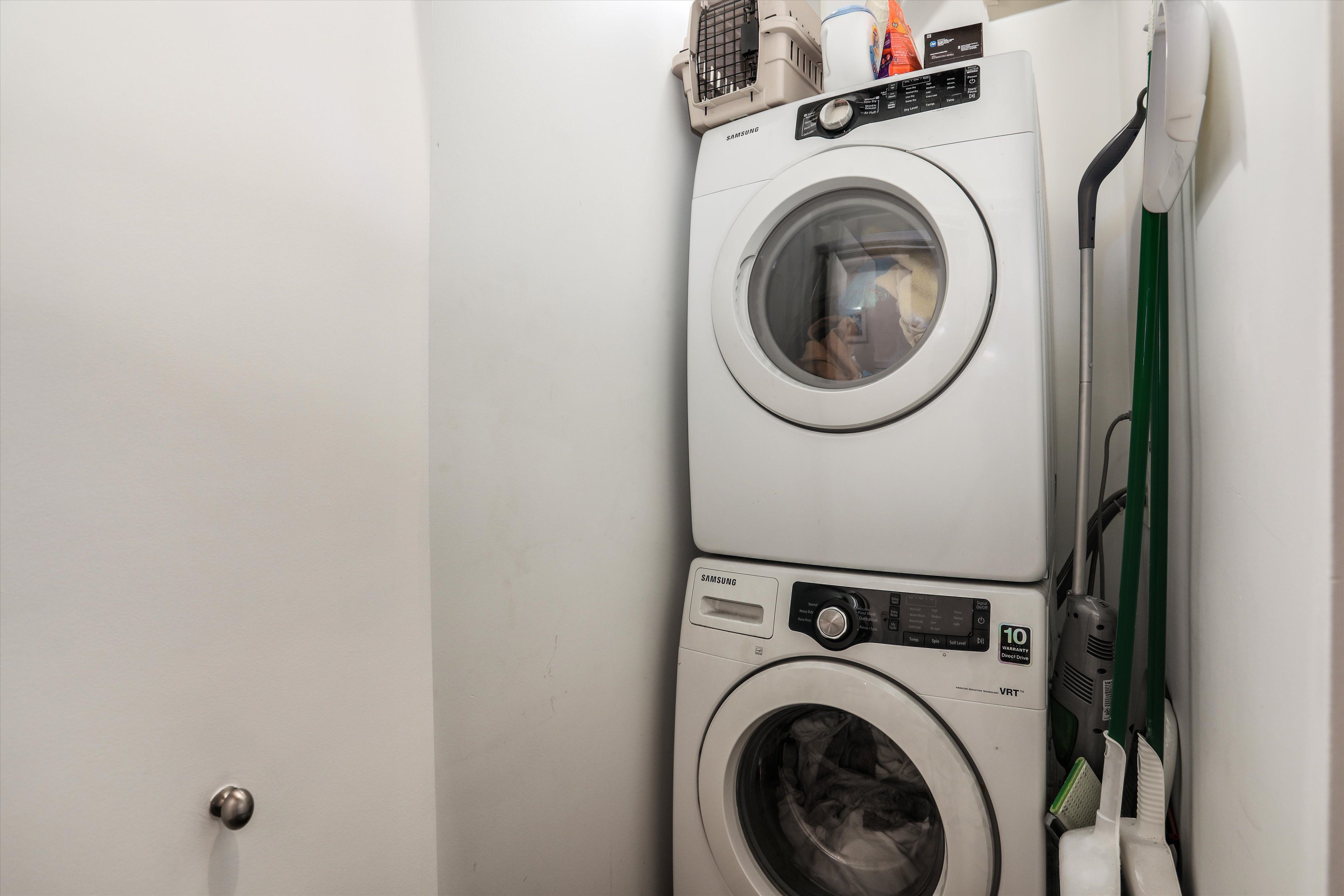 6533 E Jefferson Avenue Unit: 115W