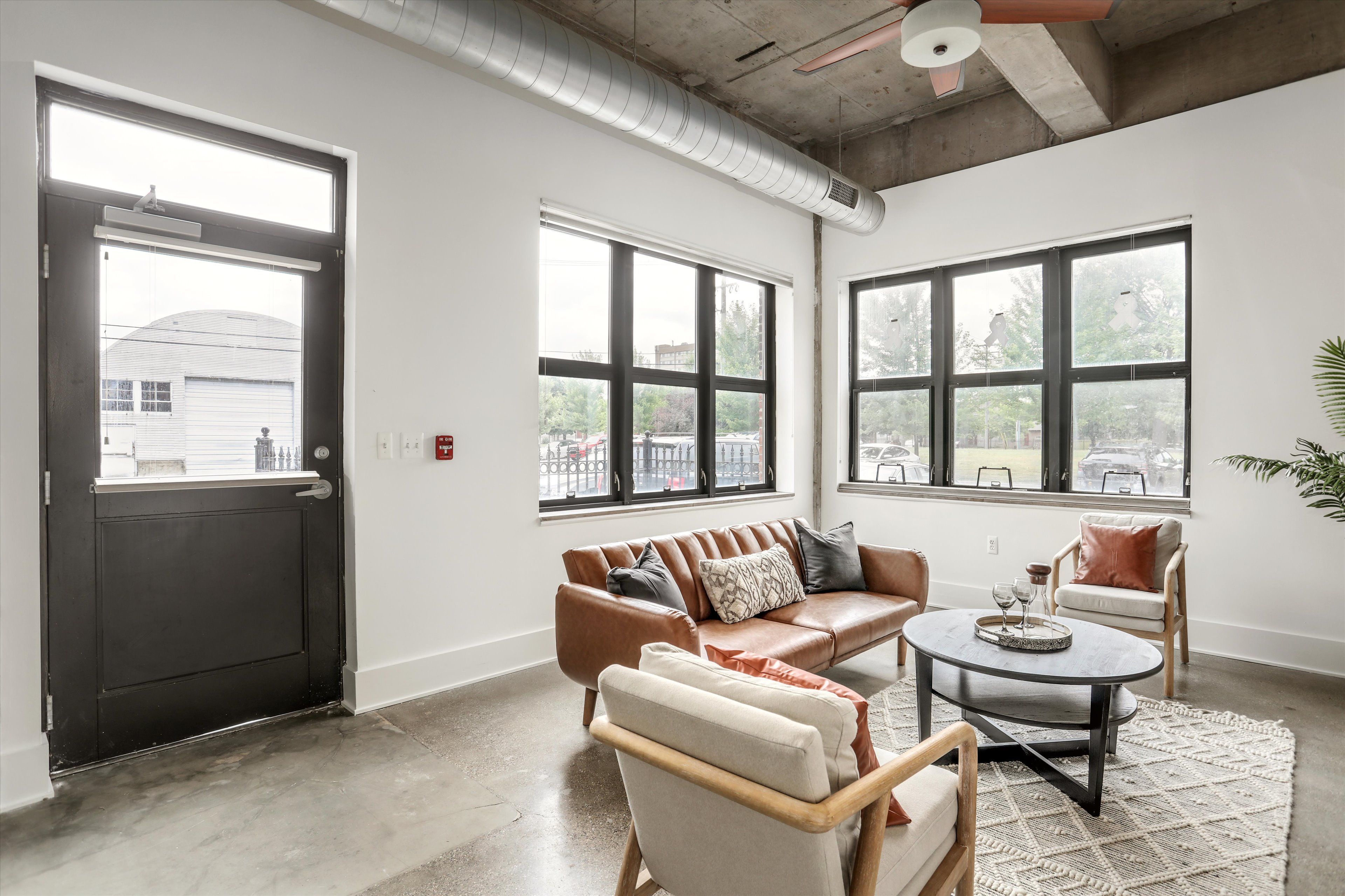 5766 Trumbull Street Unit: 2/102