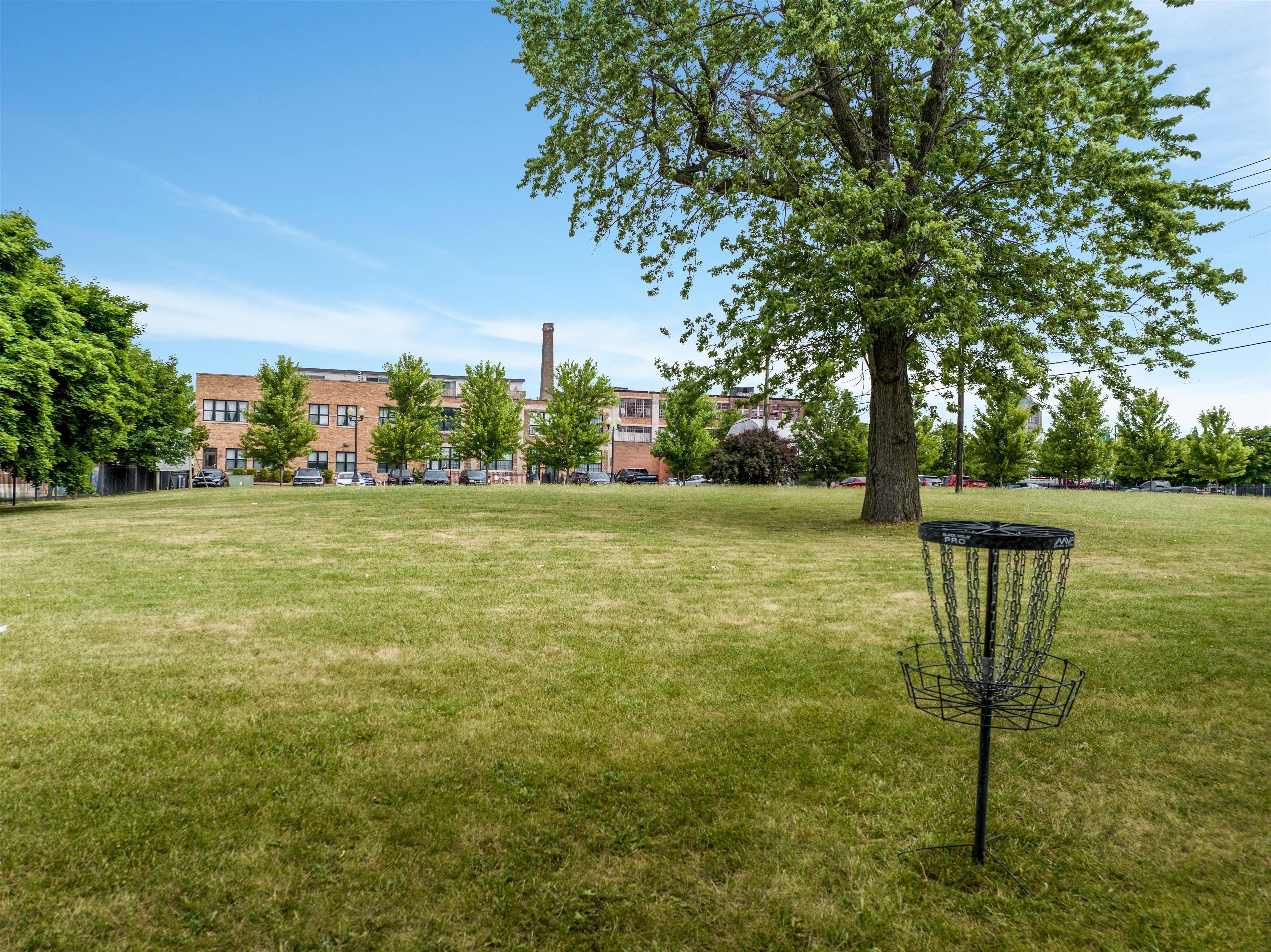 5766 Trumbull Street Unit: 2/102