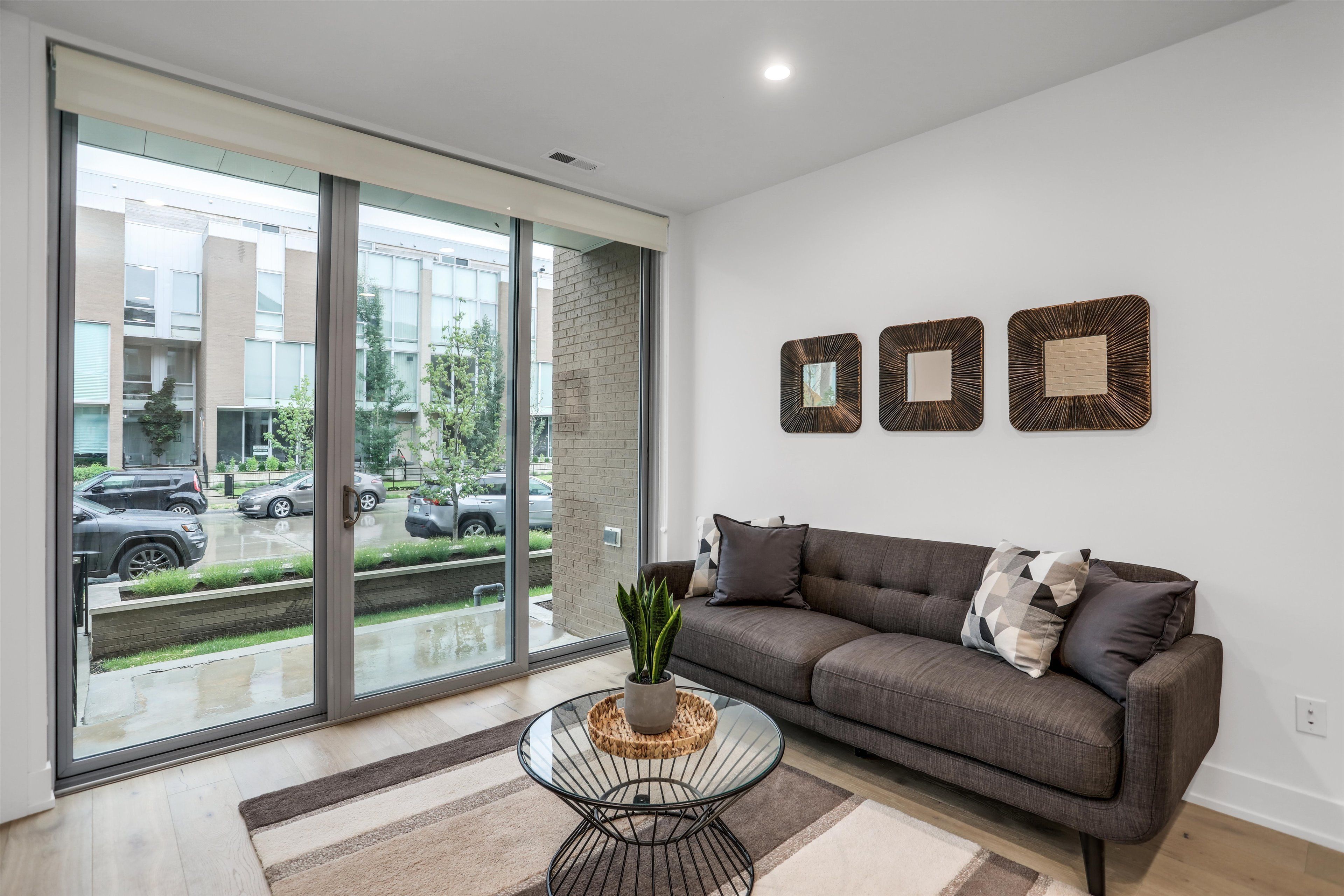 241 Alfred Street Unit: 48