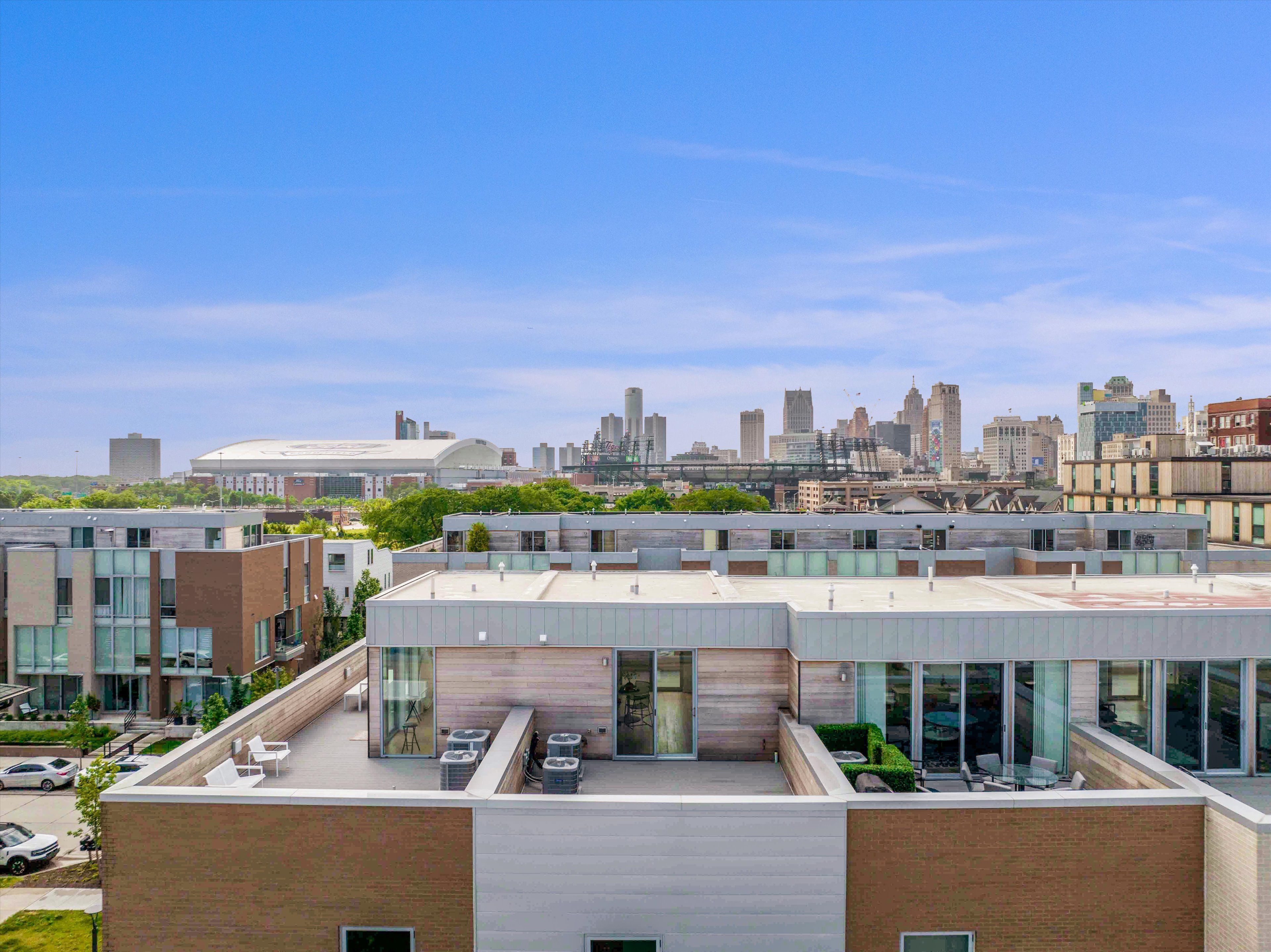 241 Alfred Street Unit: 48