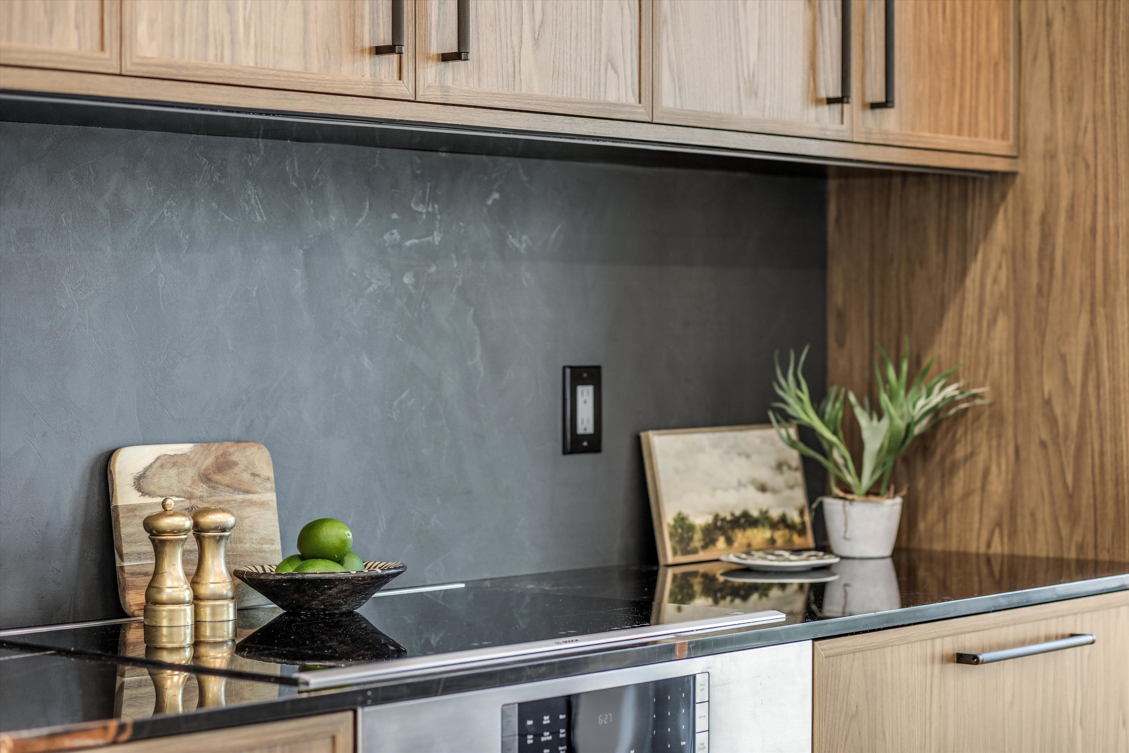 241 Alfred Street Unit: 48