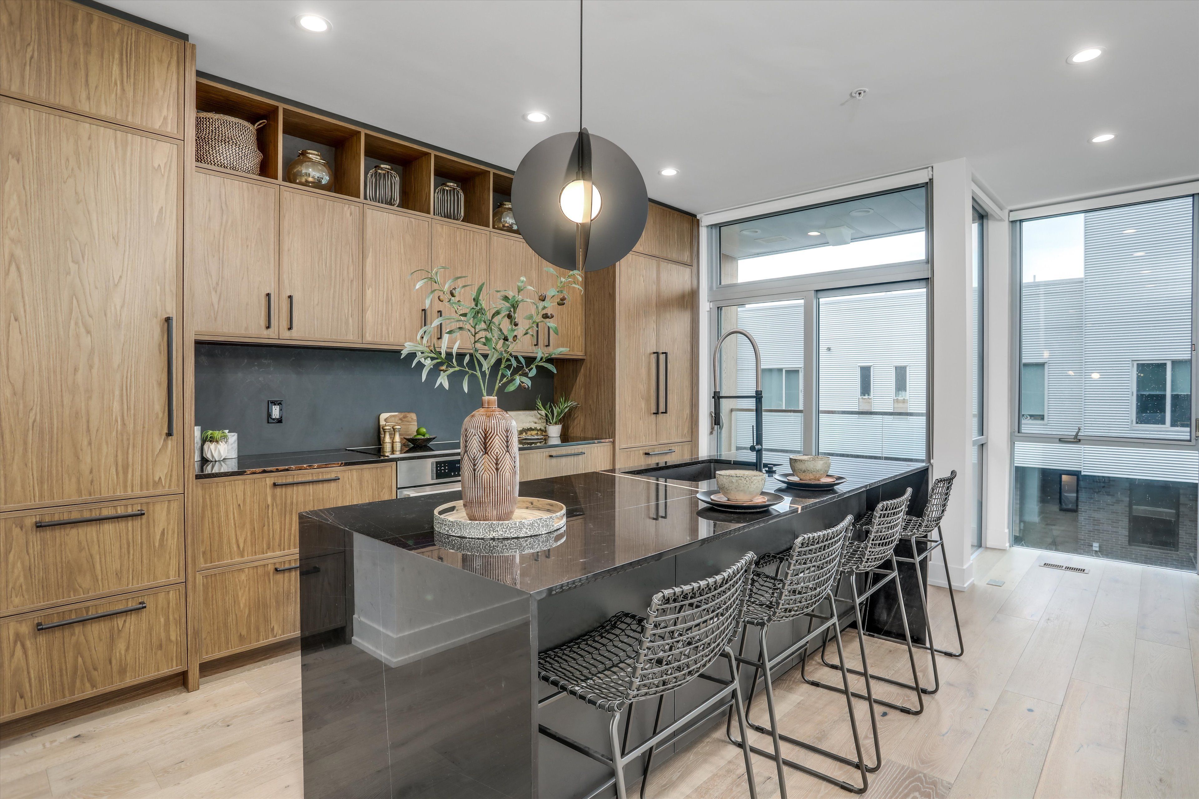 241 Alfred Street Unit: 48