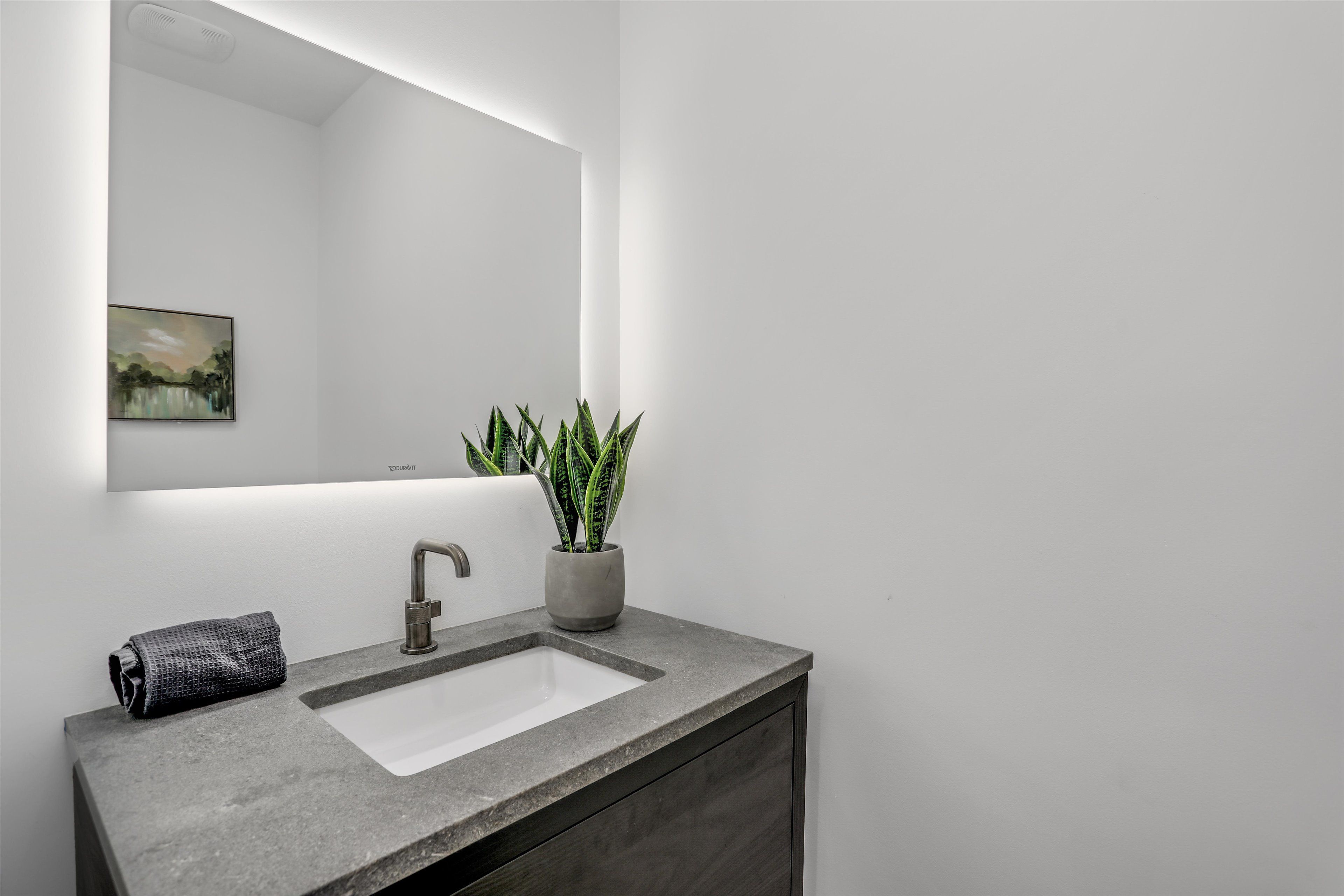 241 Alfred Street Unit: 48