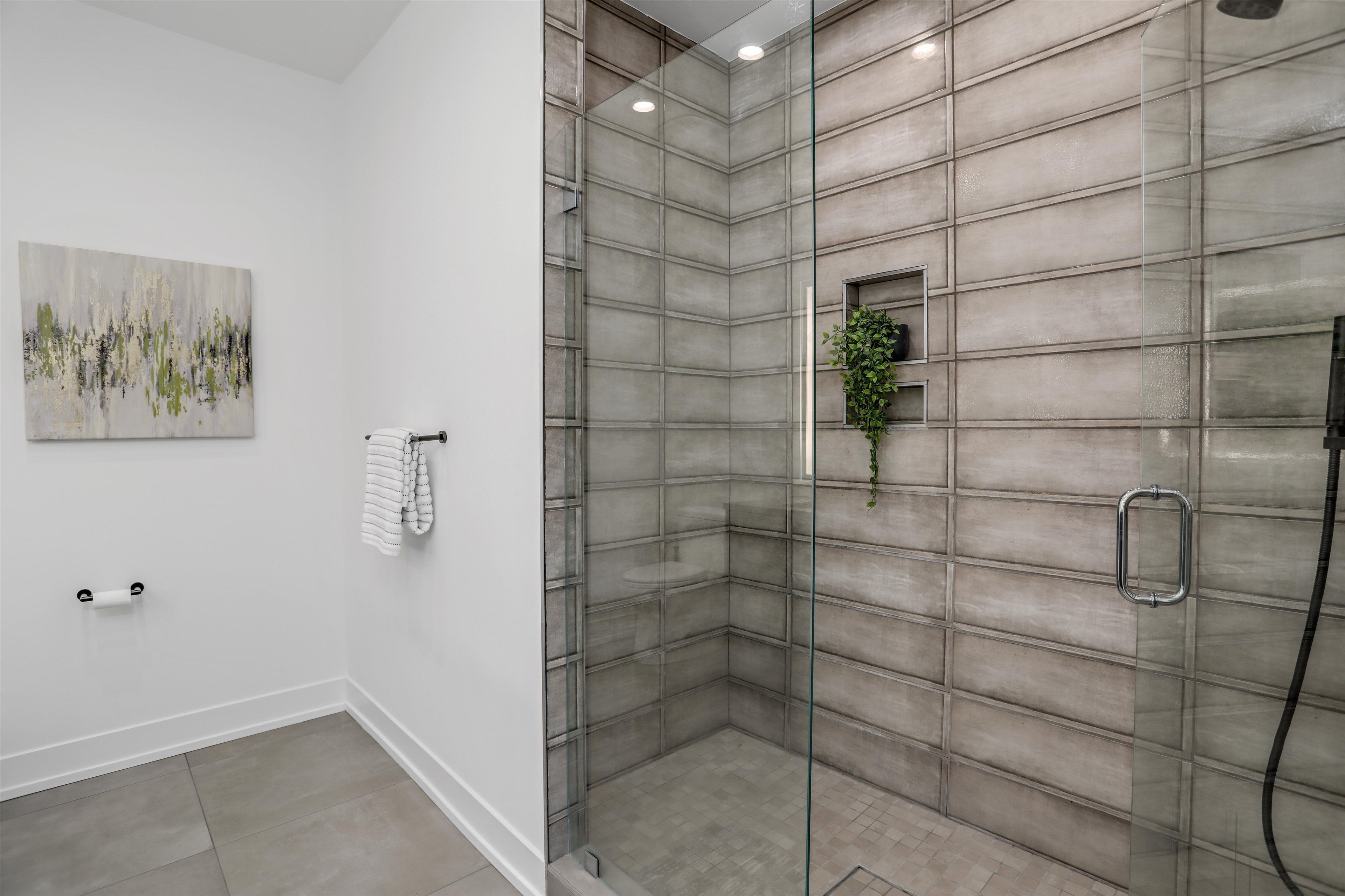 241 Alfred Street Unit: 48