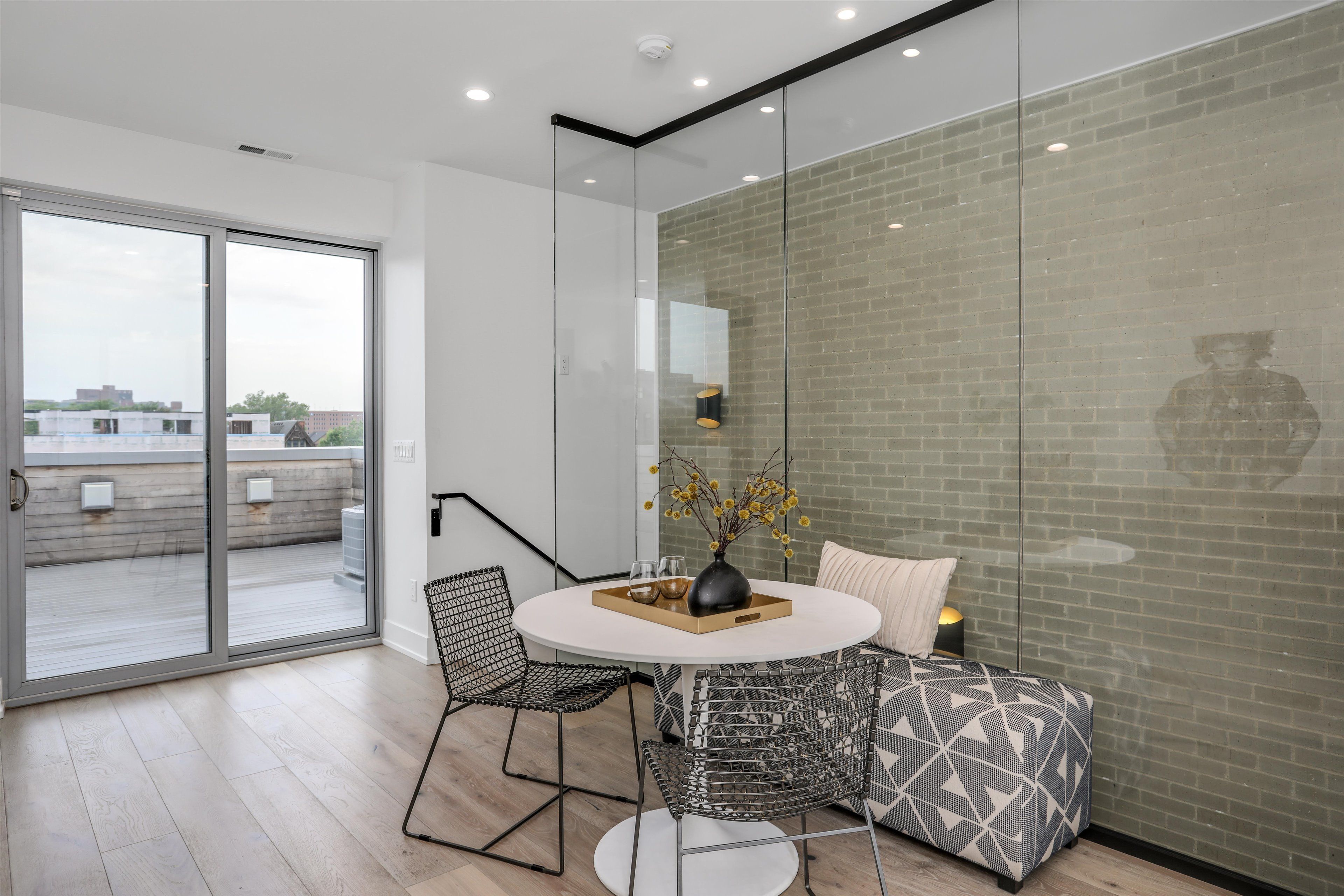 241 Alfred Street Unit: 48