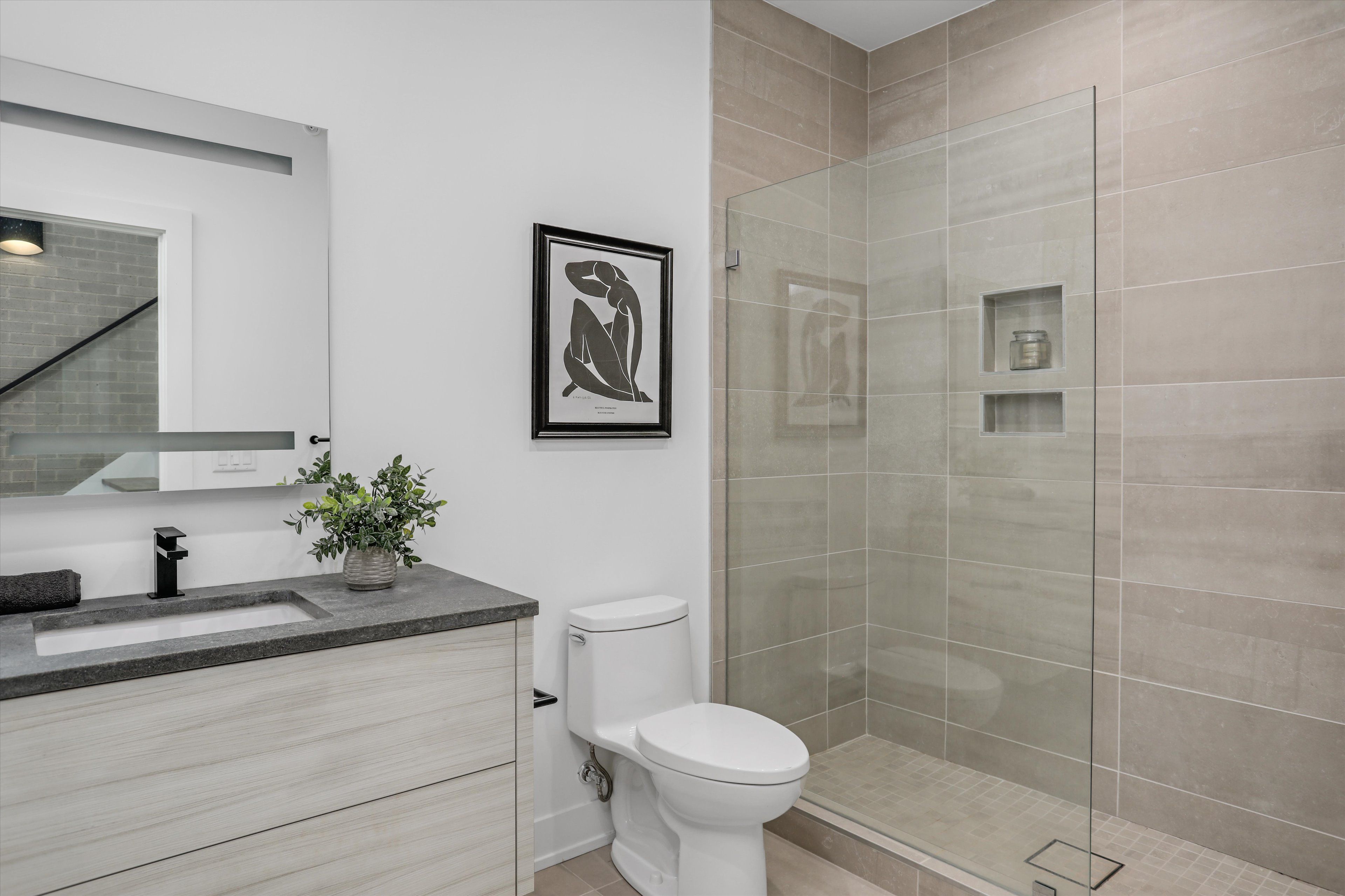 241 Alfred Street Unit: 48