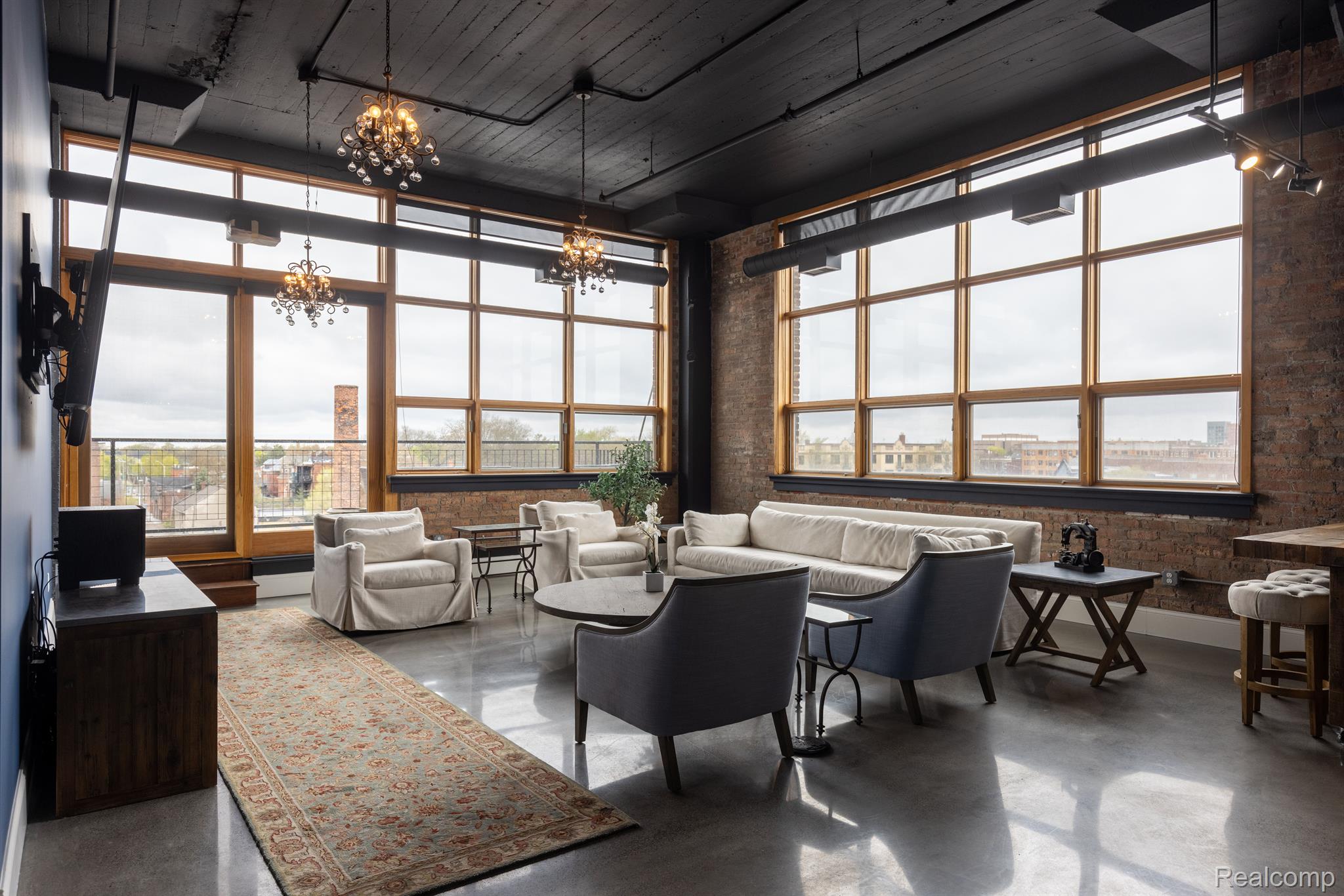 444 W WILLIS Street Unit: 401