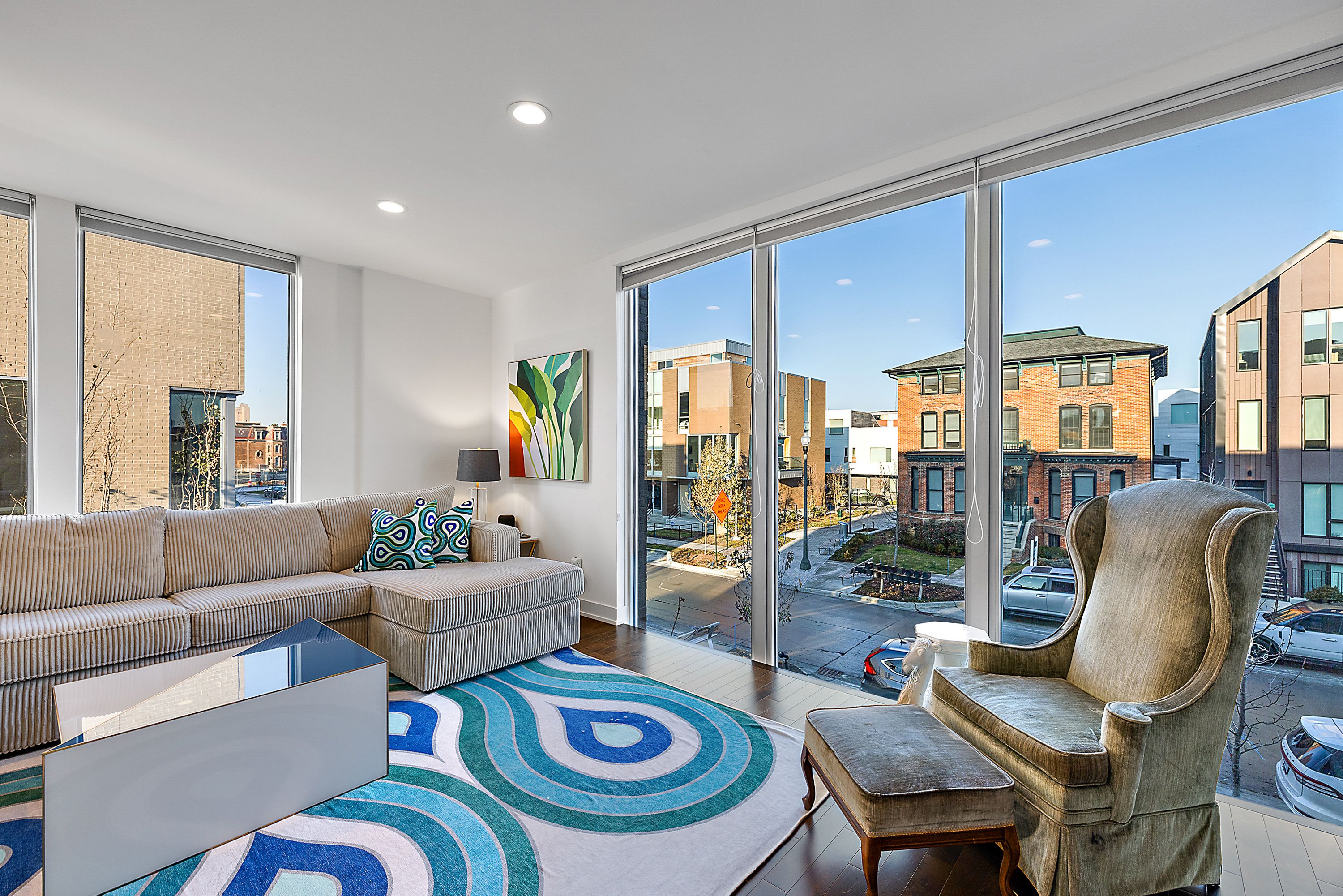 260 ALFRED Street Unit: 31