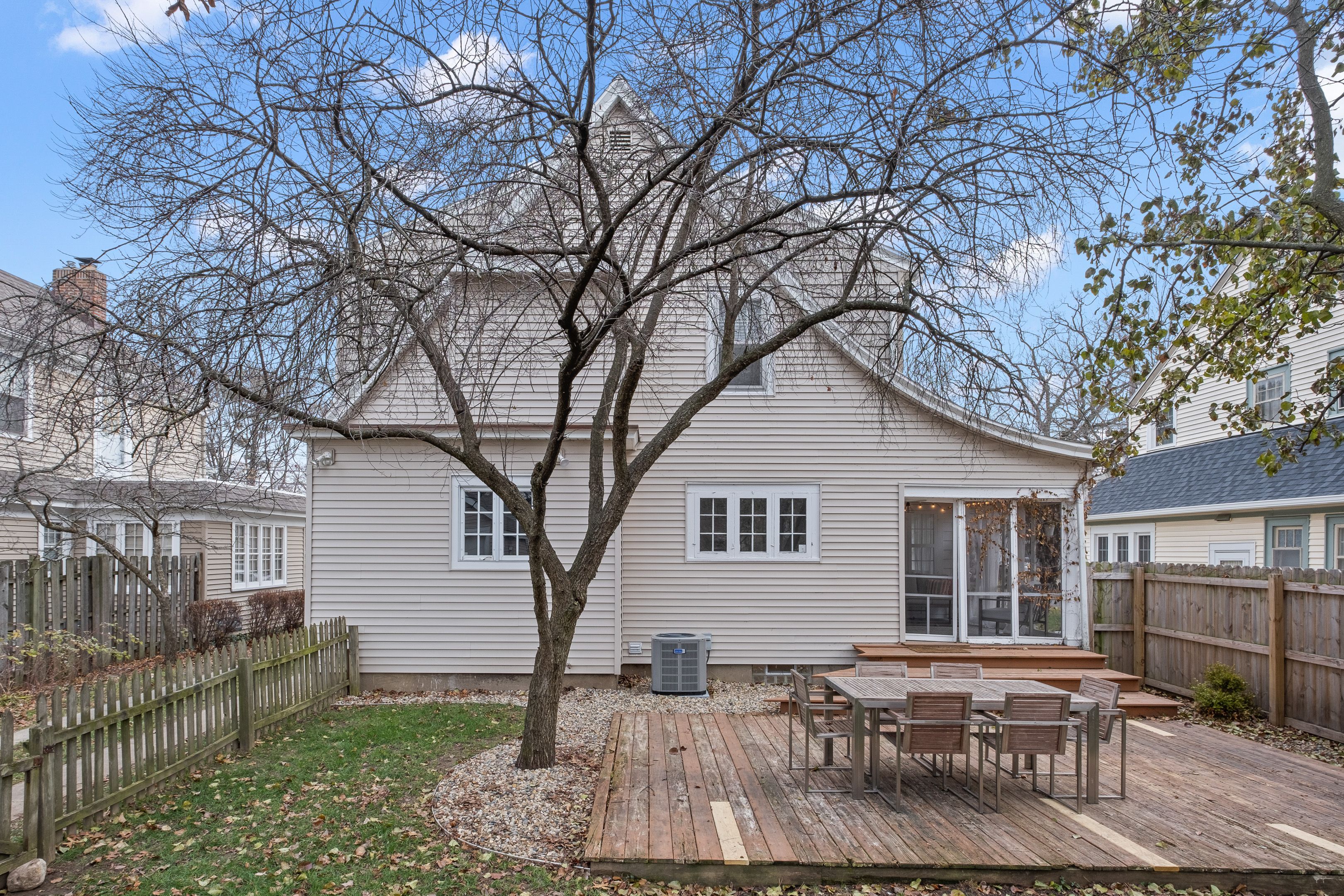 2131 UNION Avenue SE