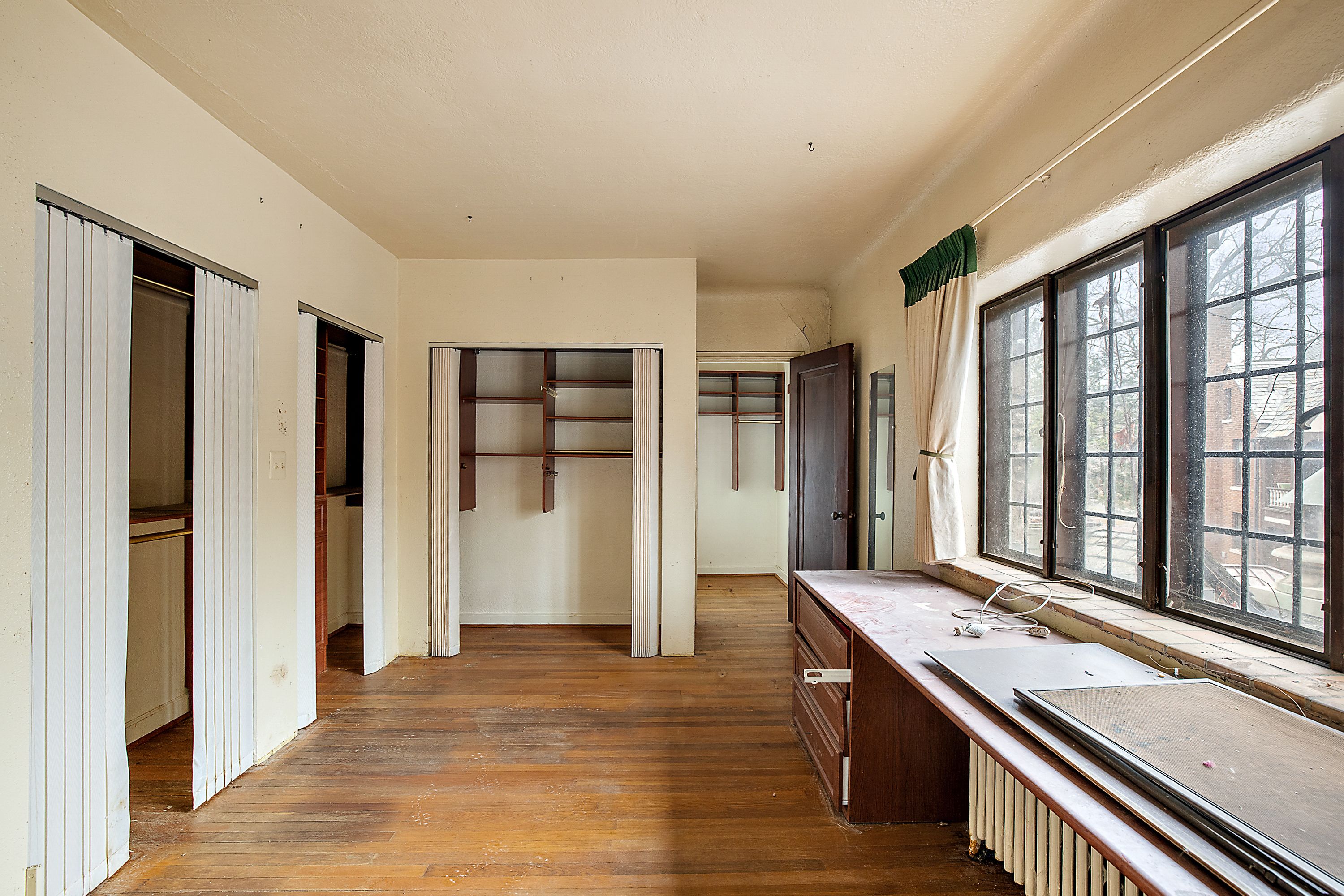 19551 BURLINGTON Drive