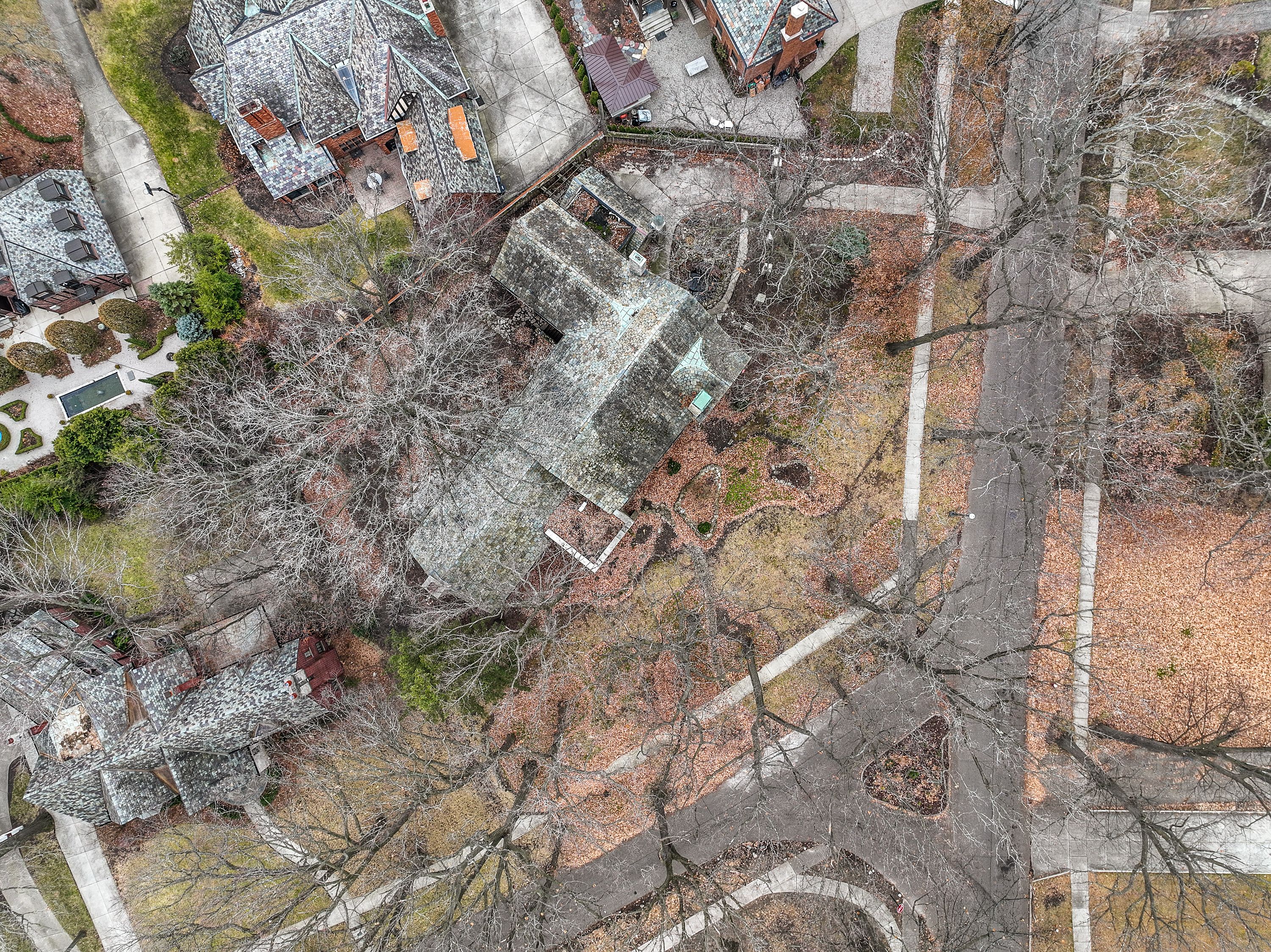 19551 BURLINGTON Drive