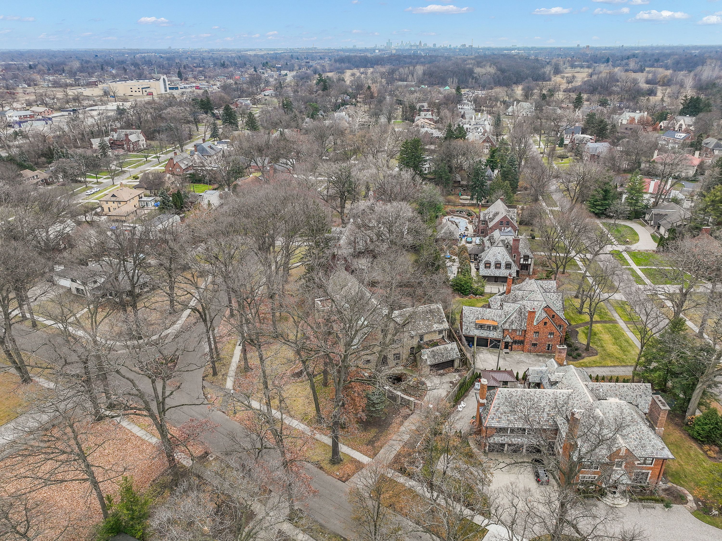 19551 BURLINGTON Drive