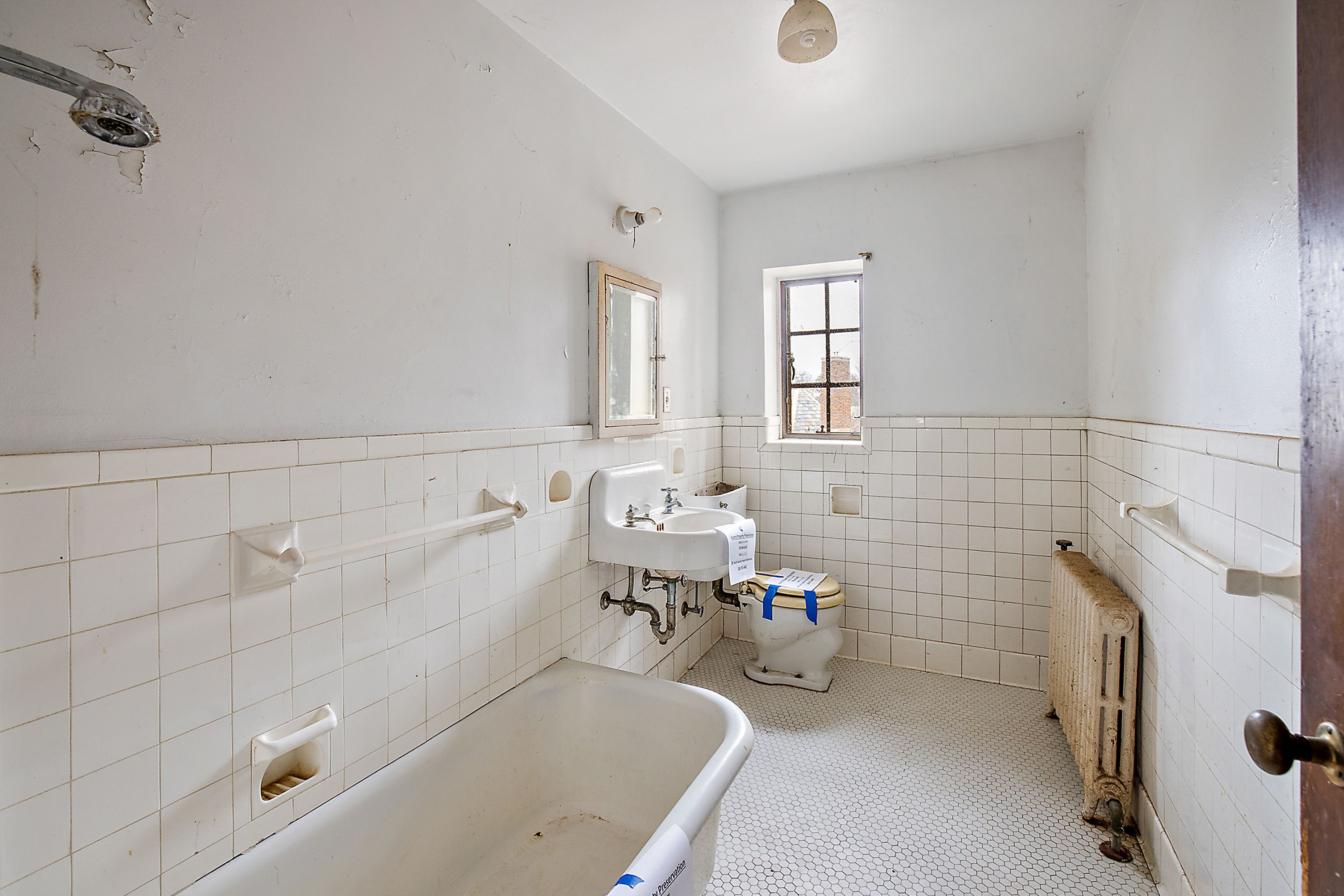 19551 BURLINGTON Drive