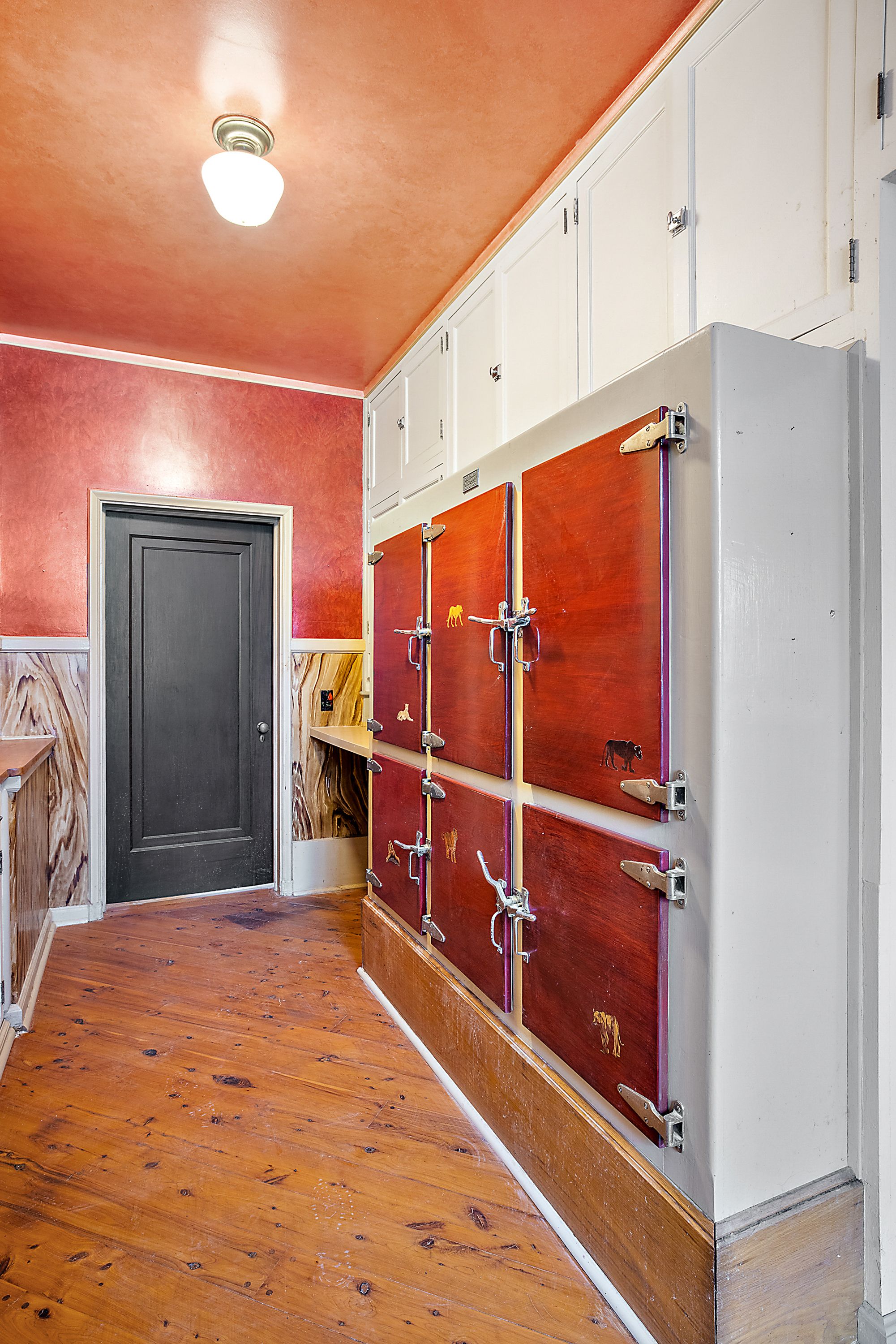 19551 BURLINGTON Drive