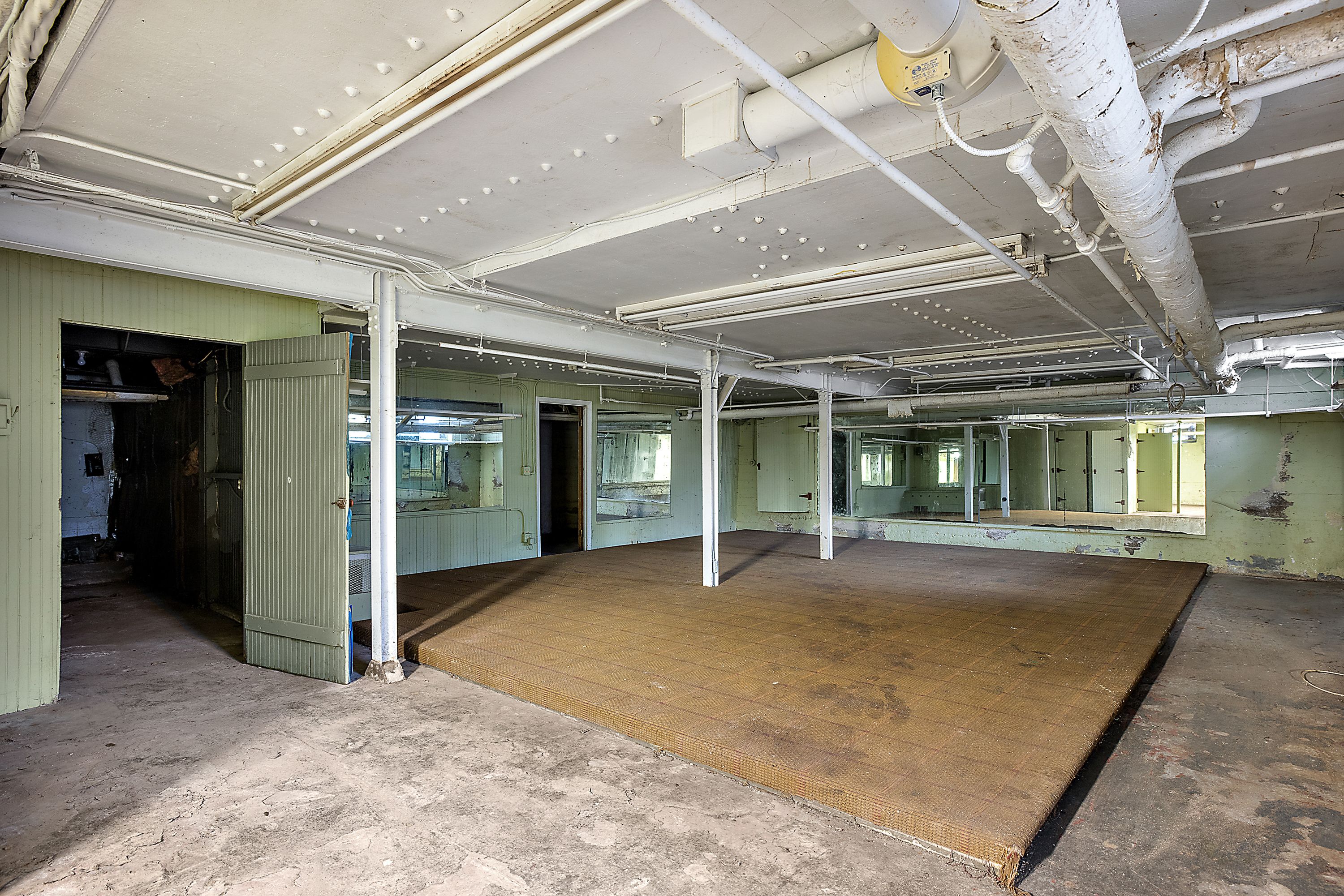 19551 BURLINGTON Drive