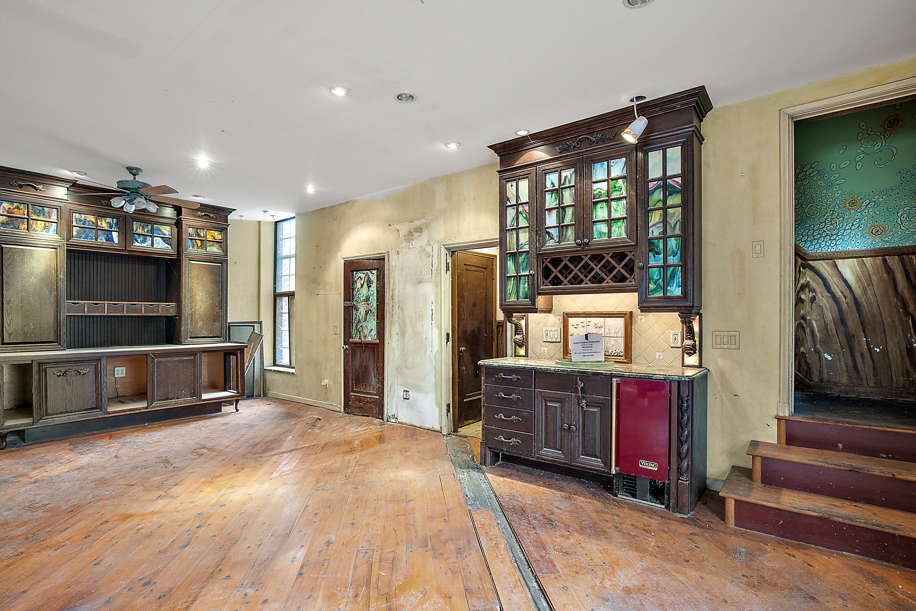 19551 BURLINGTON Drive