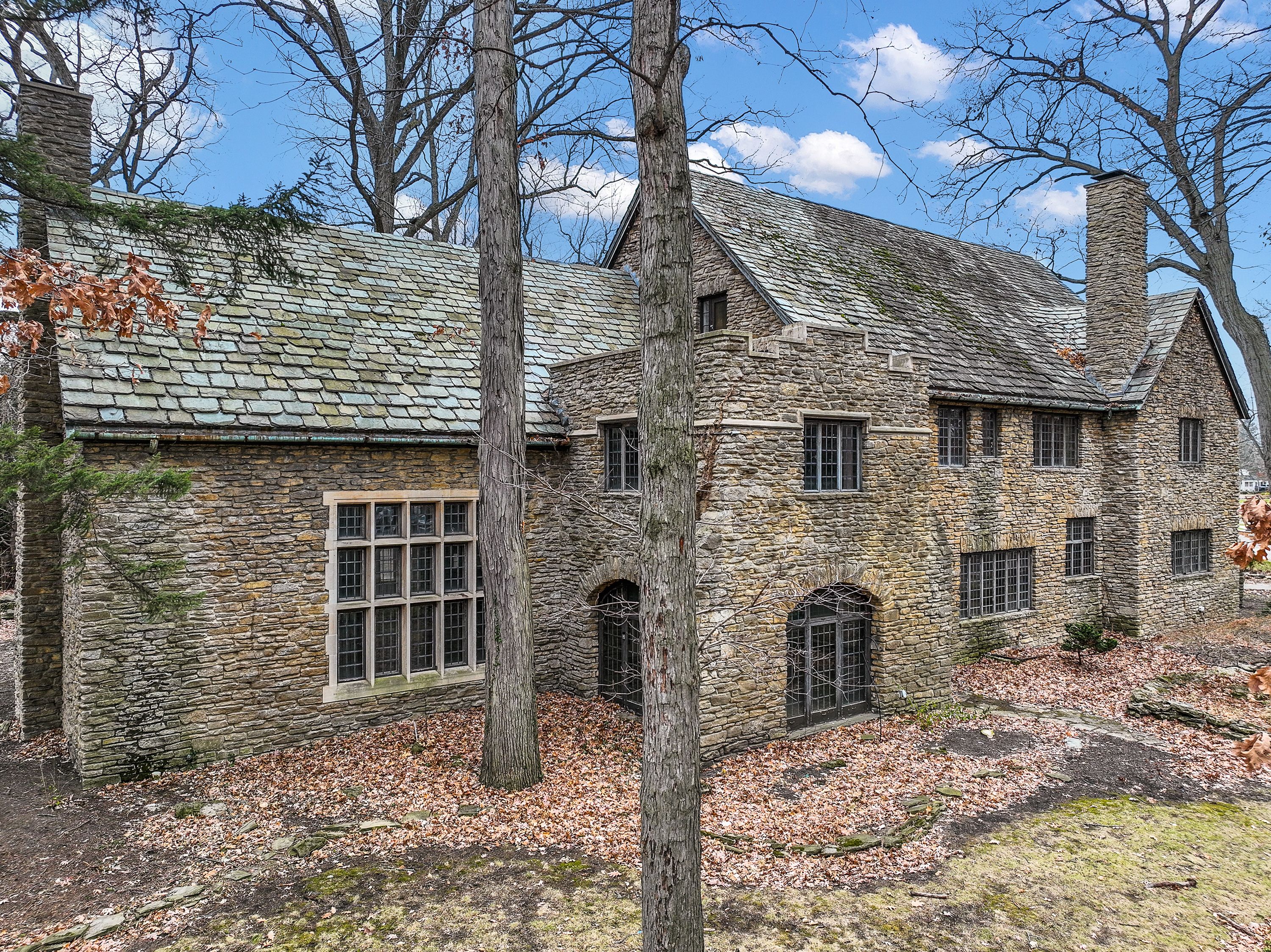 19551 BURLINGTON Drive