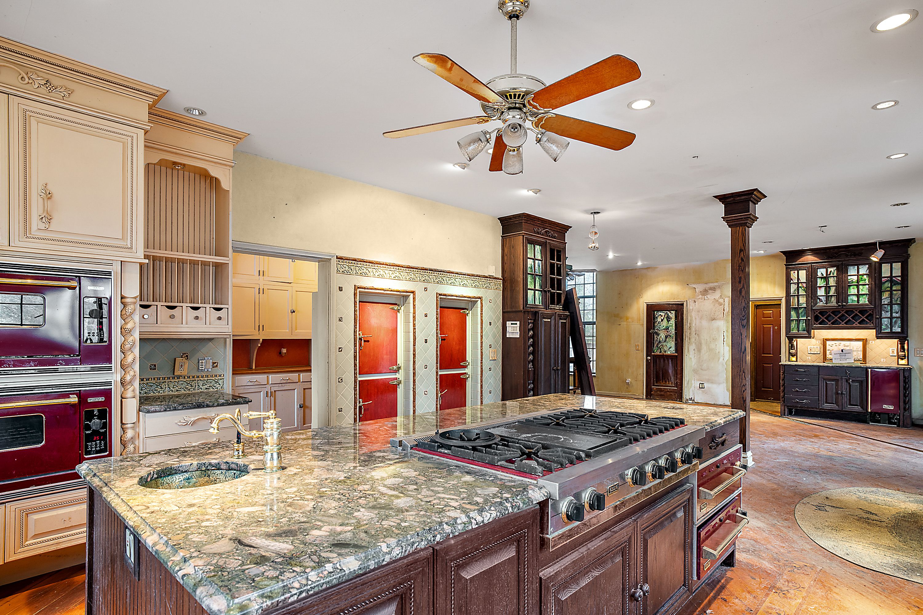 19551 BURLINGTON Drive