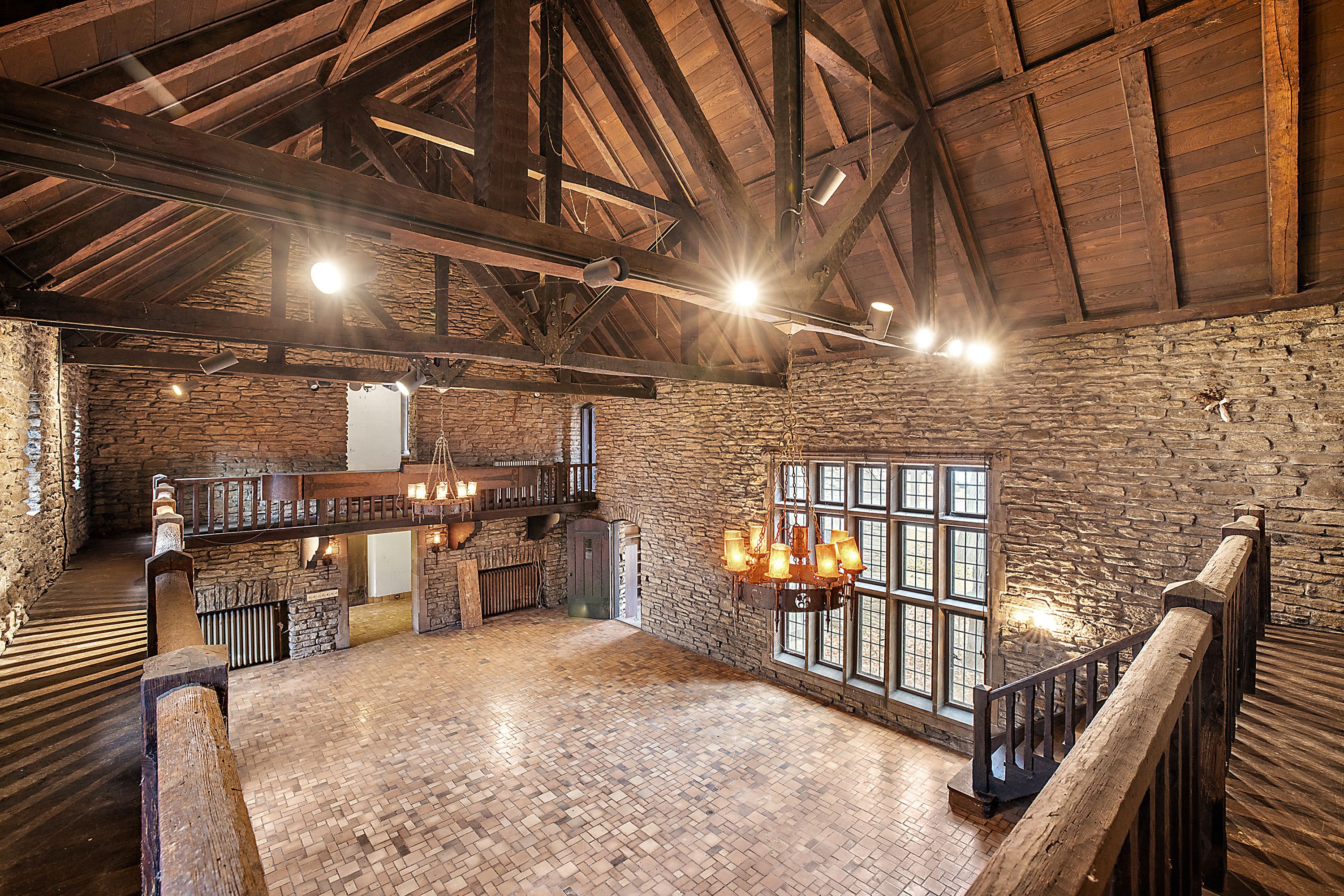 19551 BURLINGTON Drive