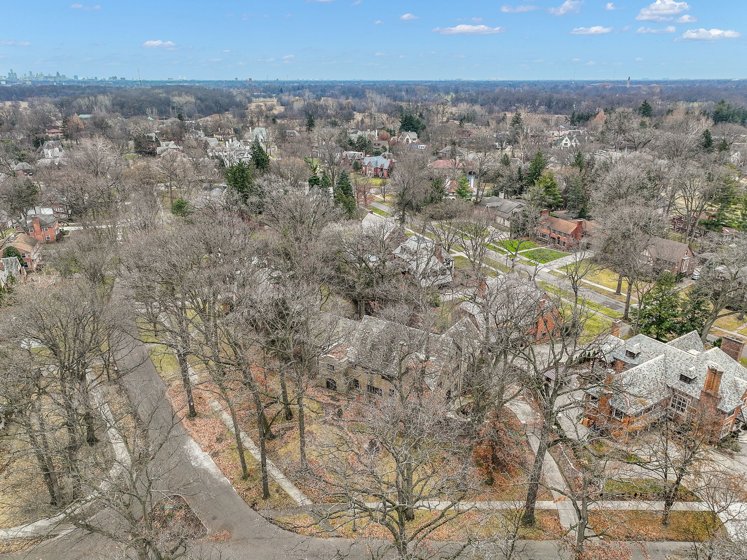 19551 BURLINGTON Drive