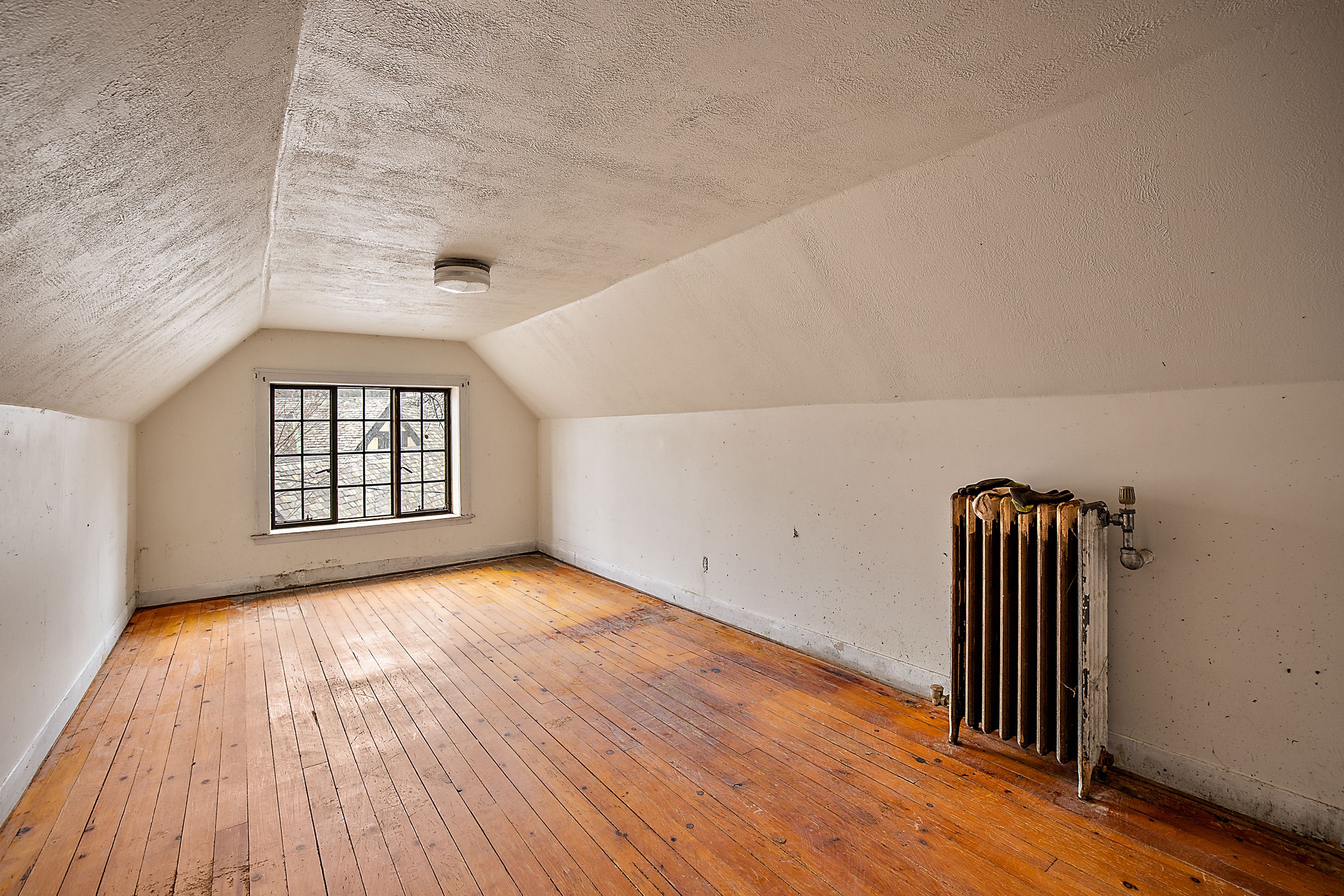 19551 BURLINGTON Drive