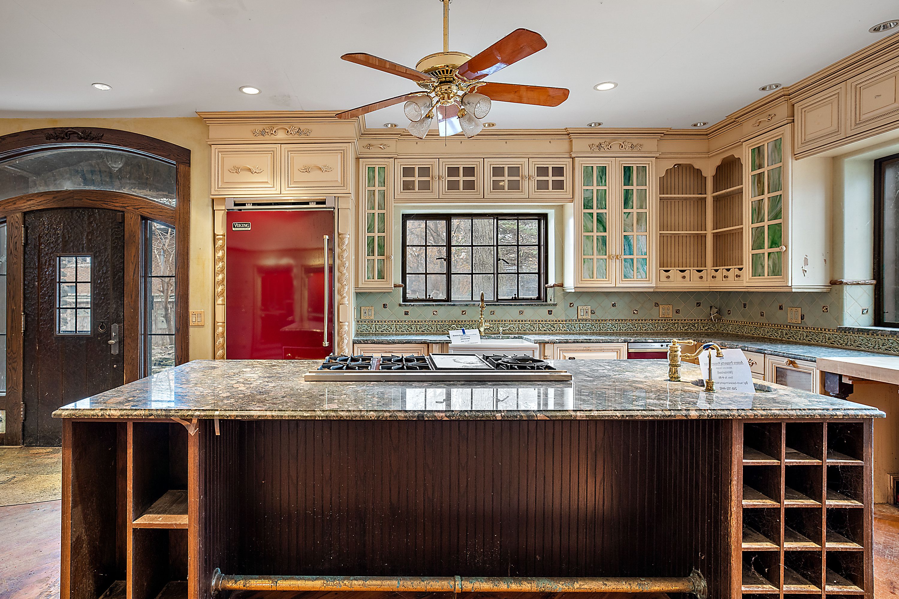 19551 BURLINGTON Drive