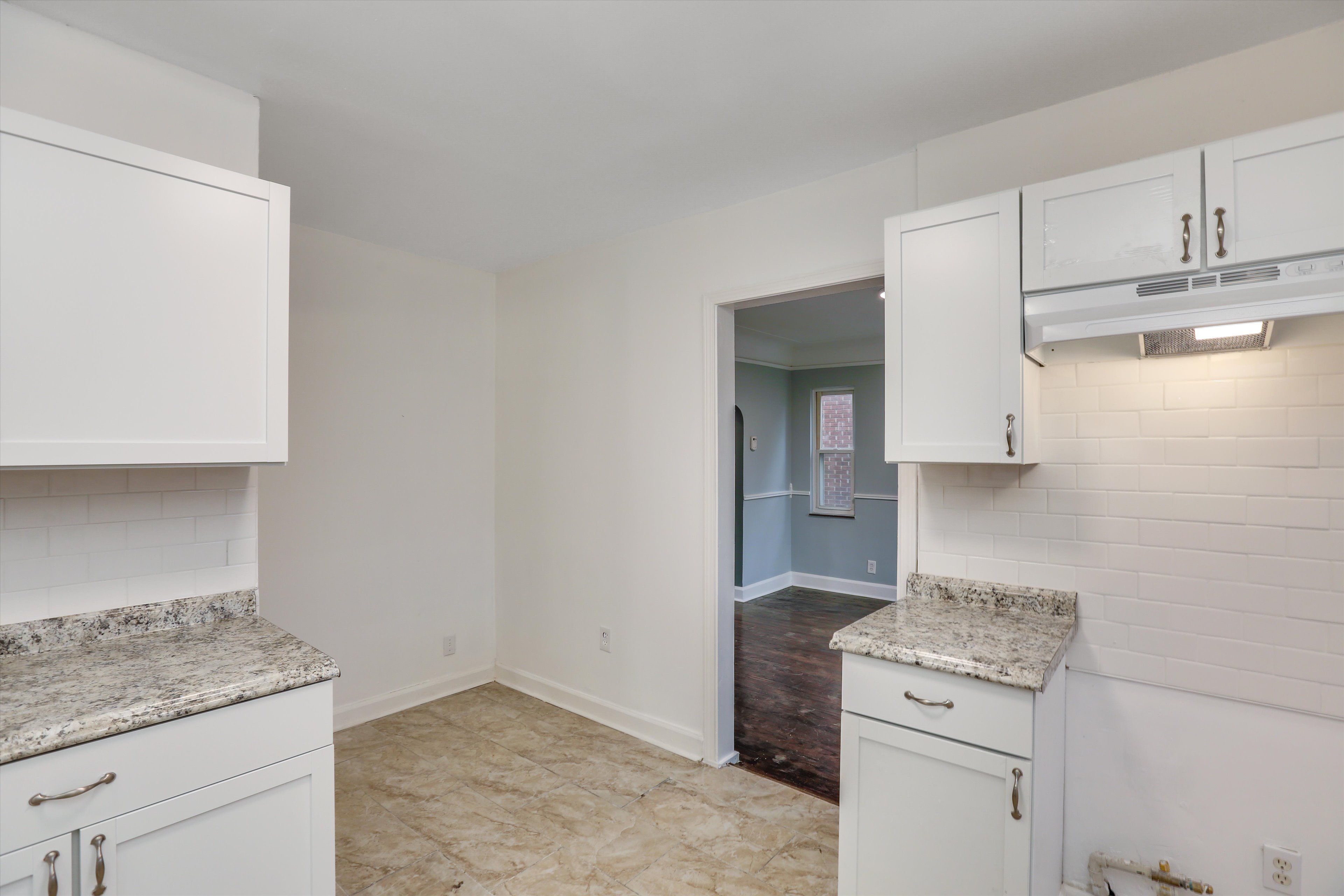 9348 COURVILLE Street