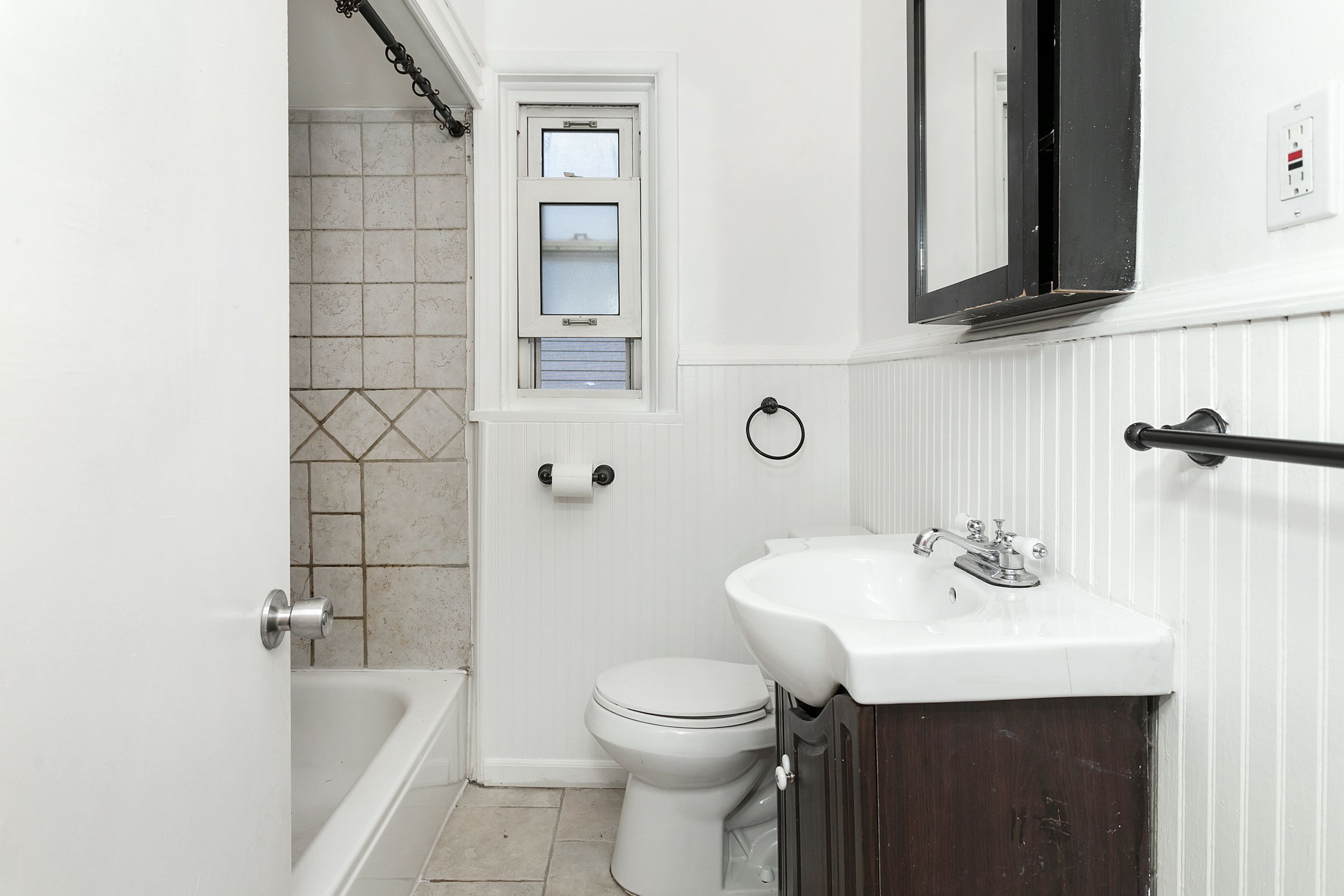 23440 Reynolds Avenue