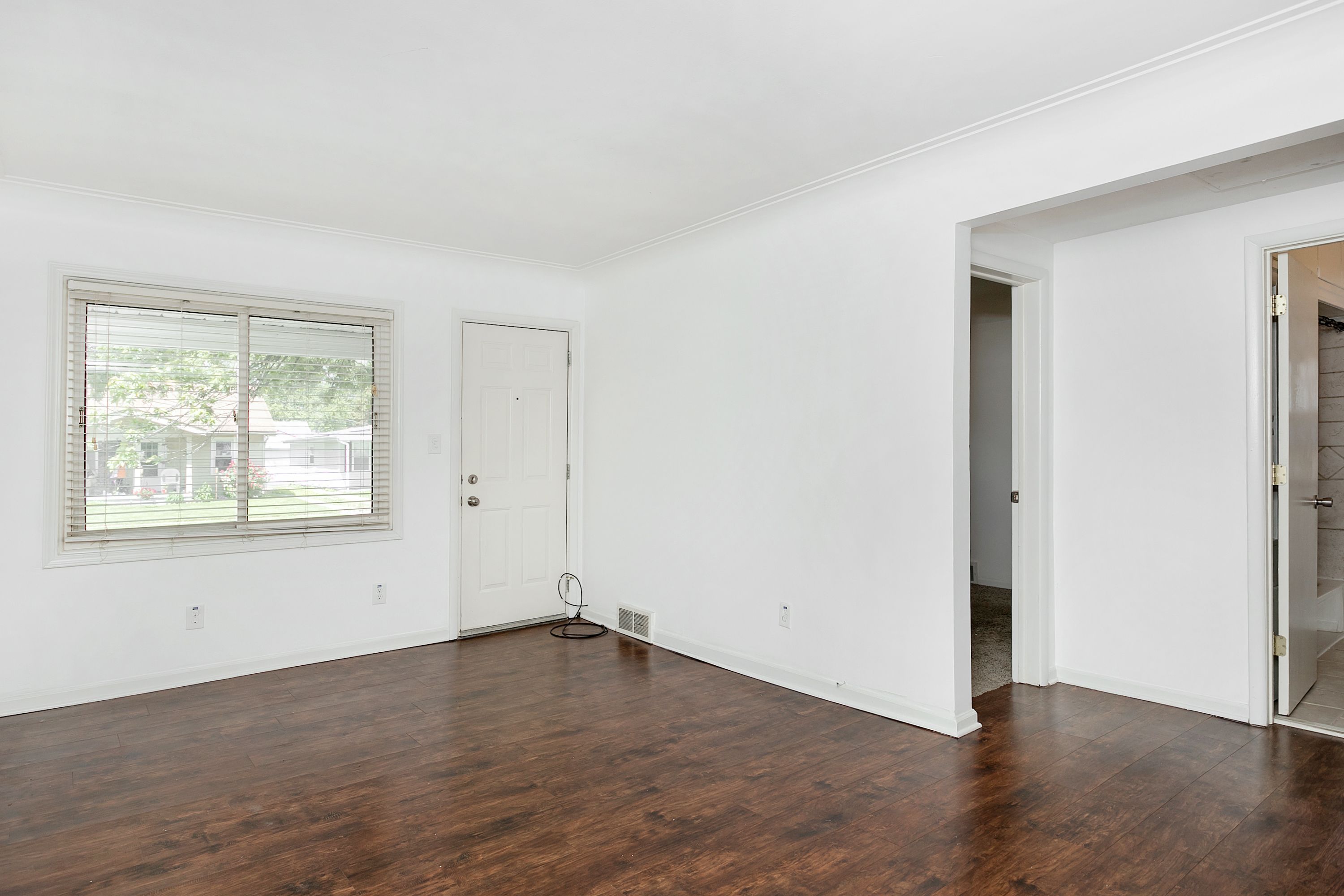 23440 Reynolds Avenue