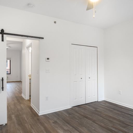 664 W ALEXANDRINE Street Unit: 203