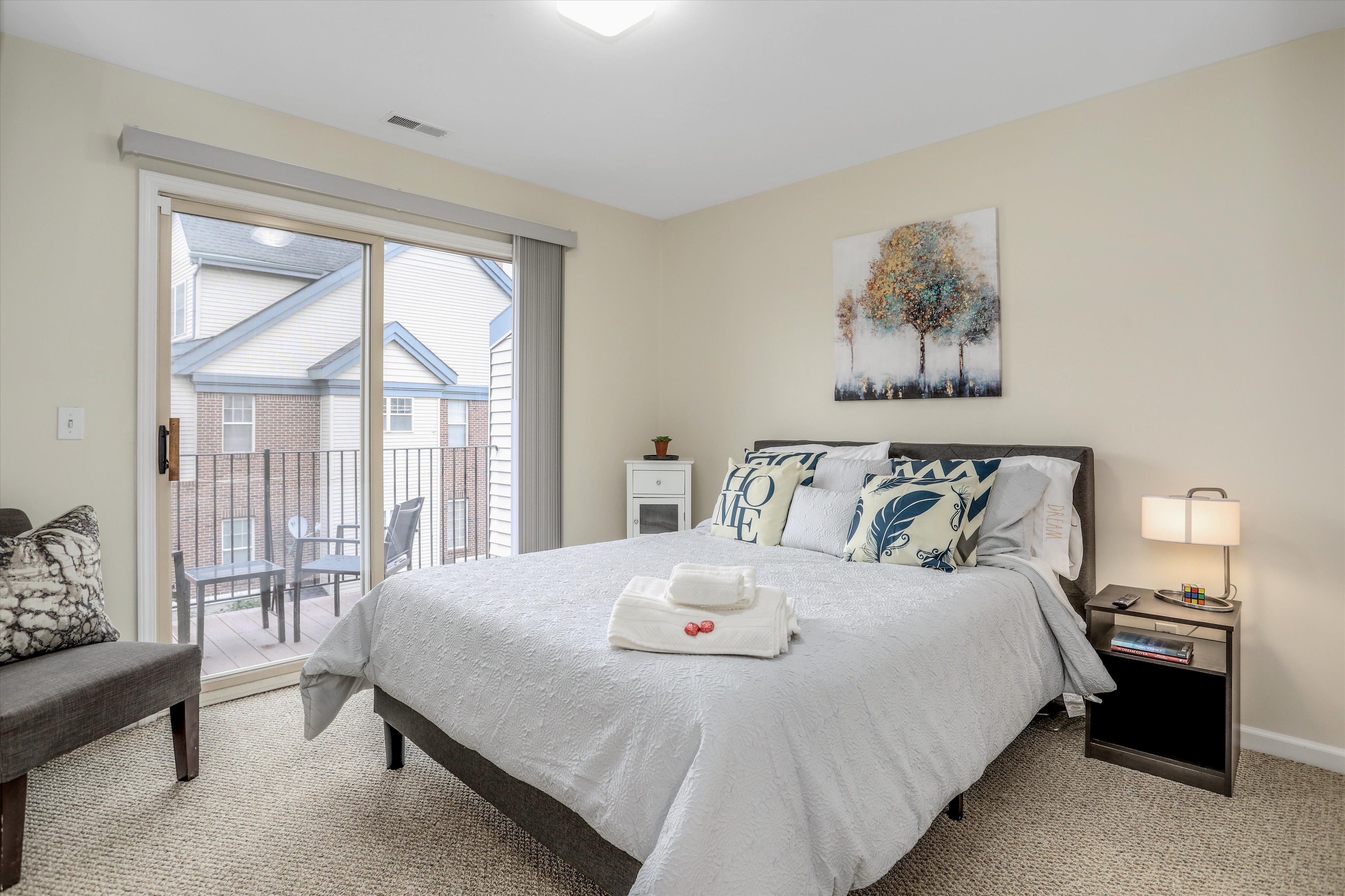 2612 WOODWARD Avenue Unit: 30-3