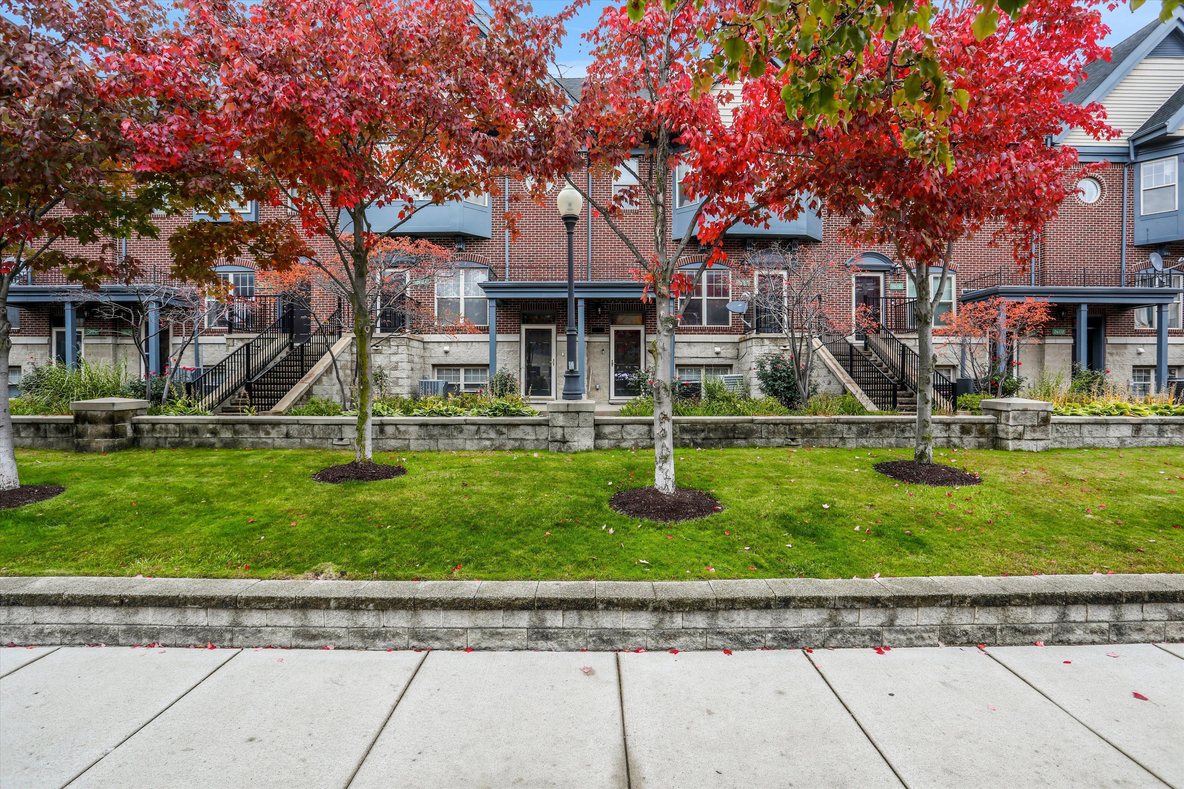 2612 WOODWARD Avenue Unit: 30-3