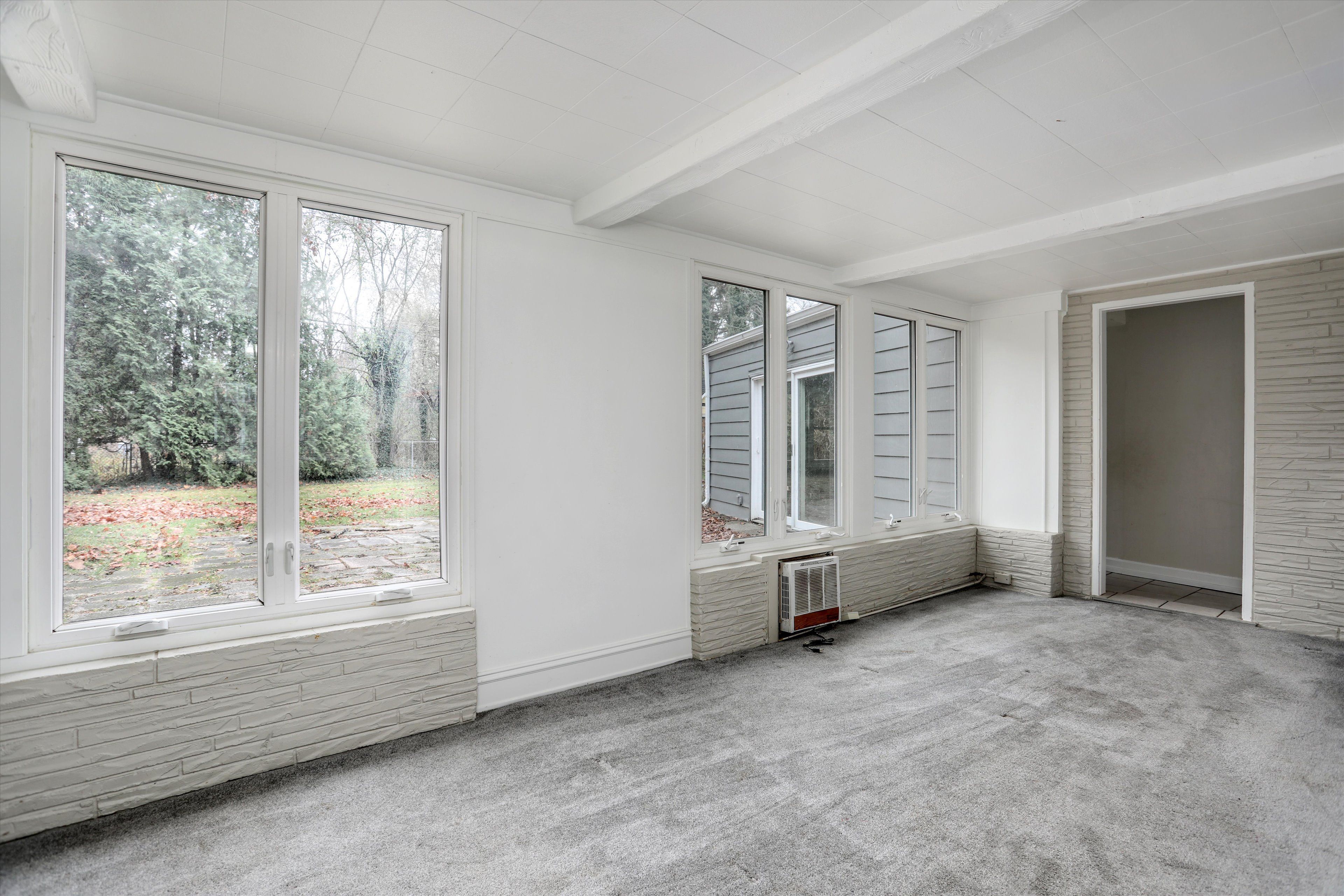 16239 Marguerite Street