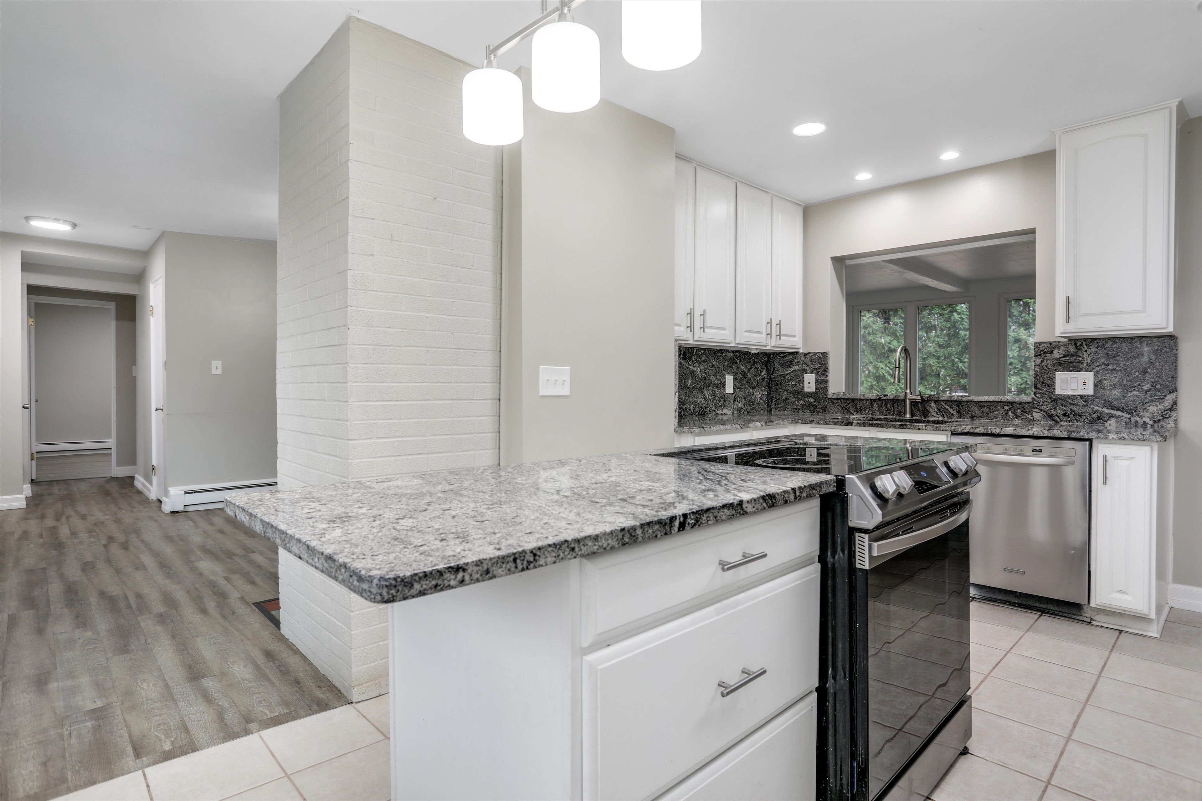 16239 Marguerite Street