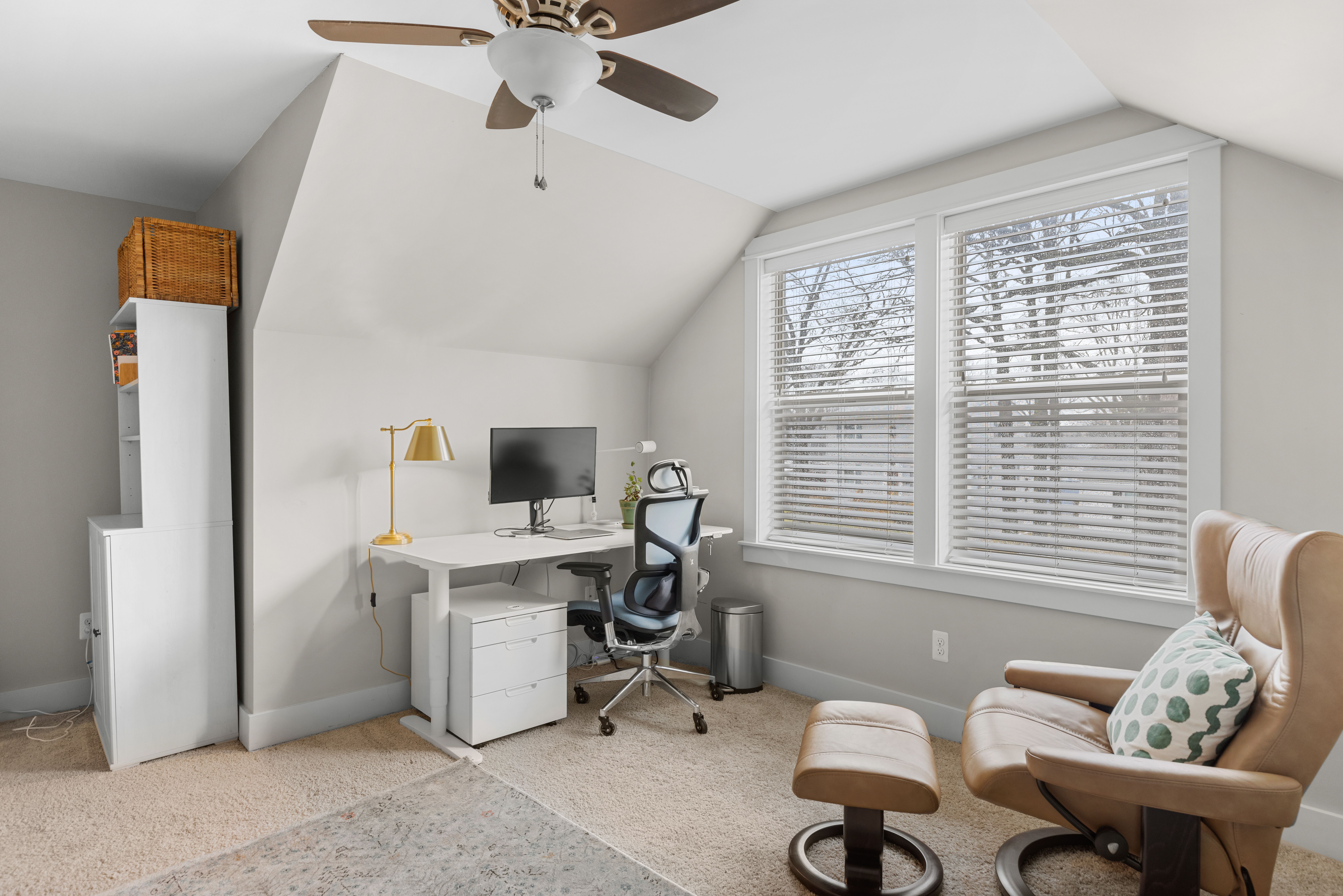 4223 HAMPTON Boulevard