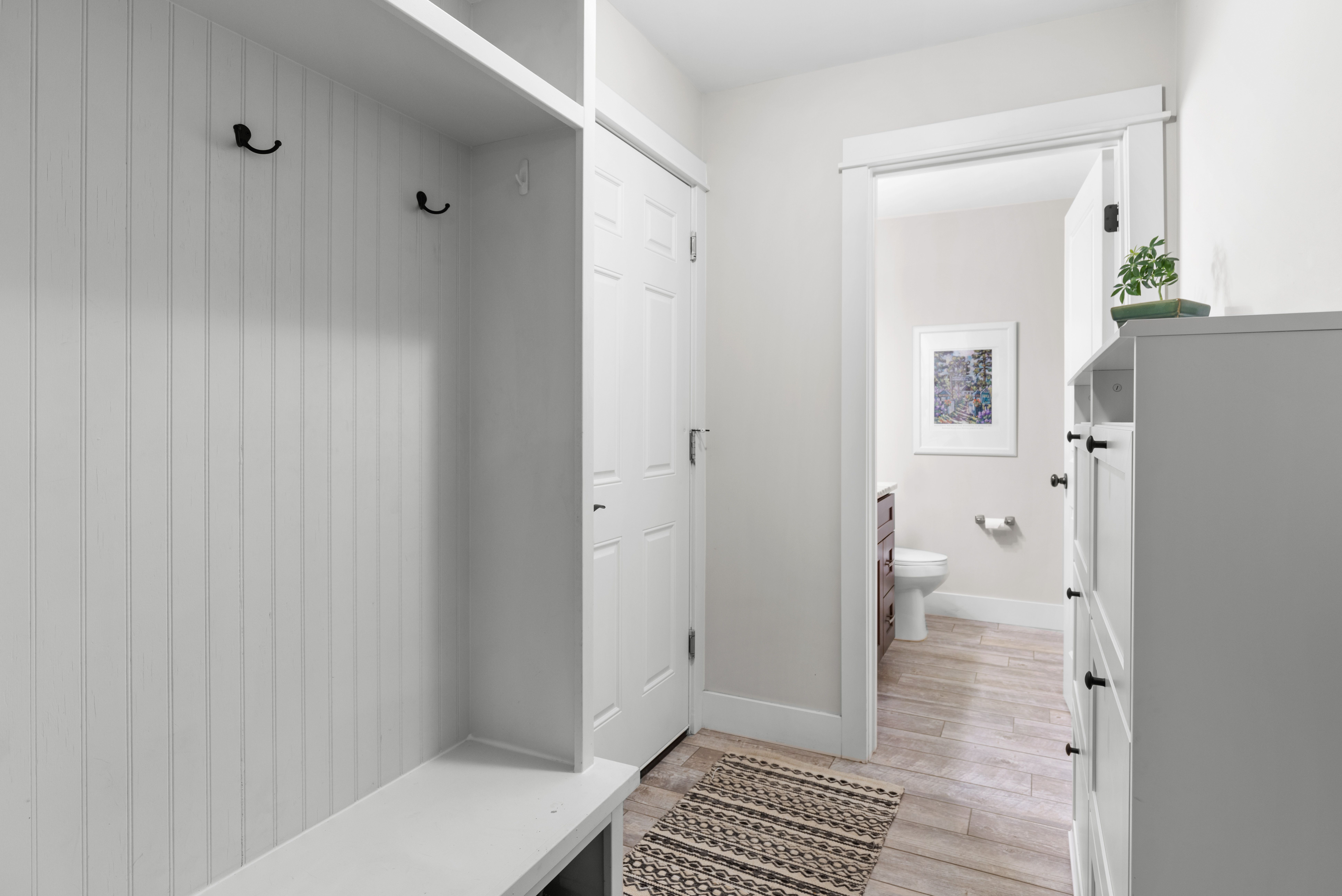 4223 HAMPTON Boulevard