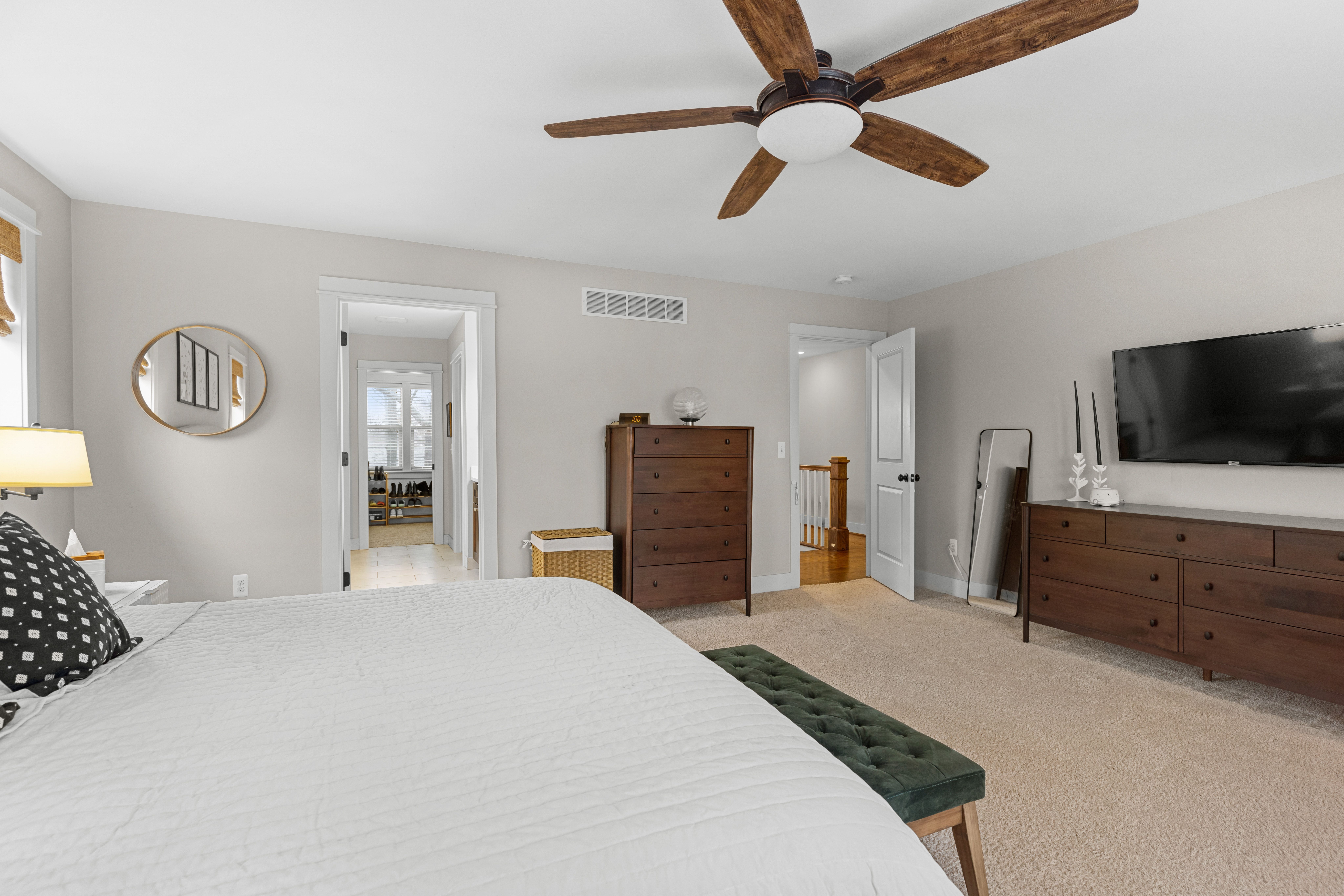 4223 HAMPTON Boulevard