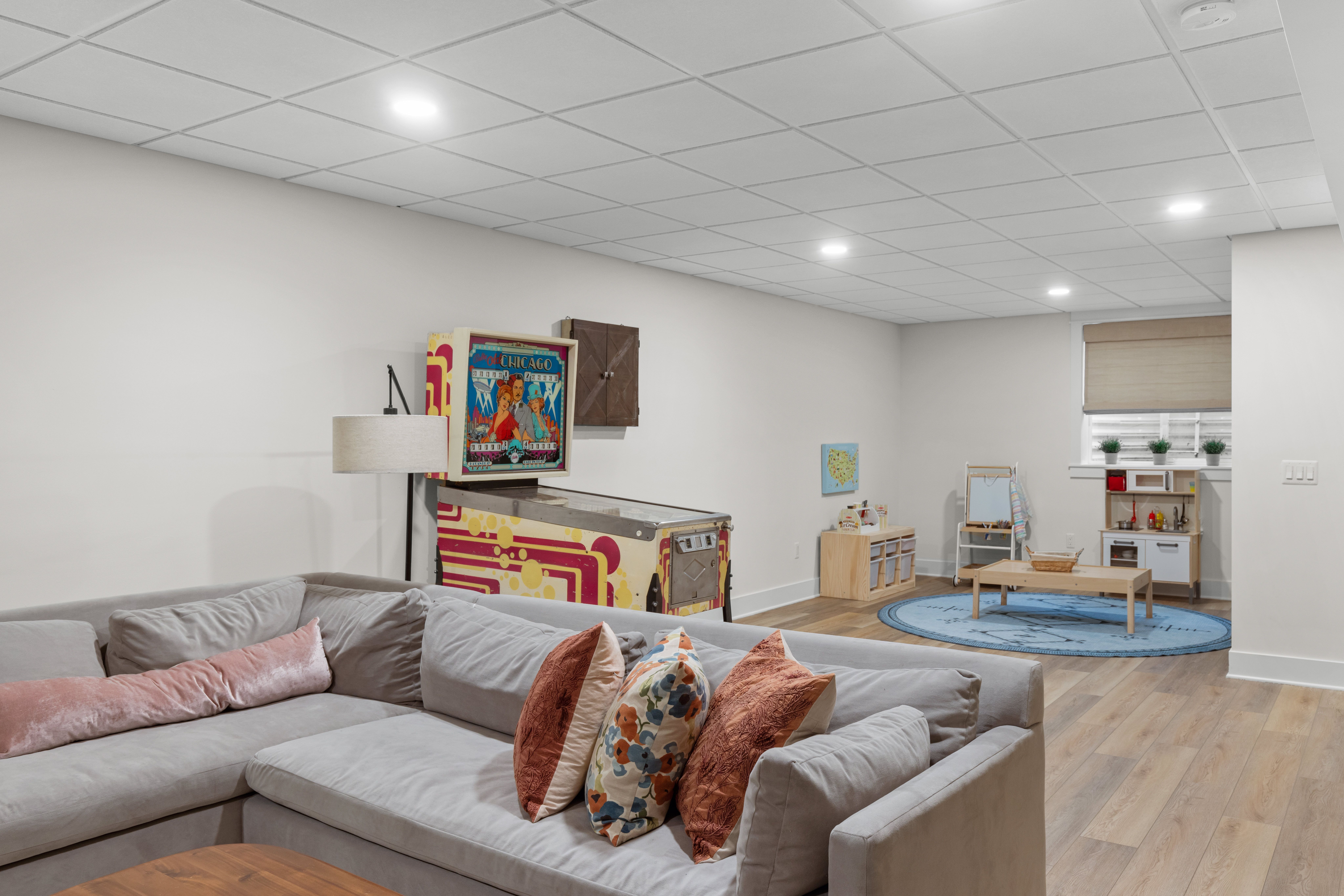 4223 HAMPTON Boulevard