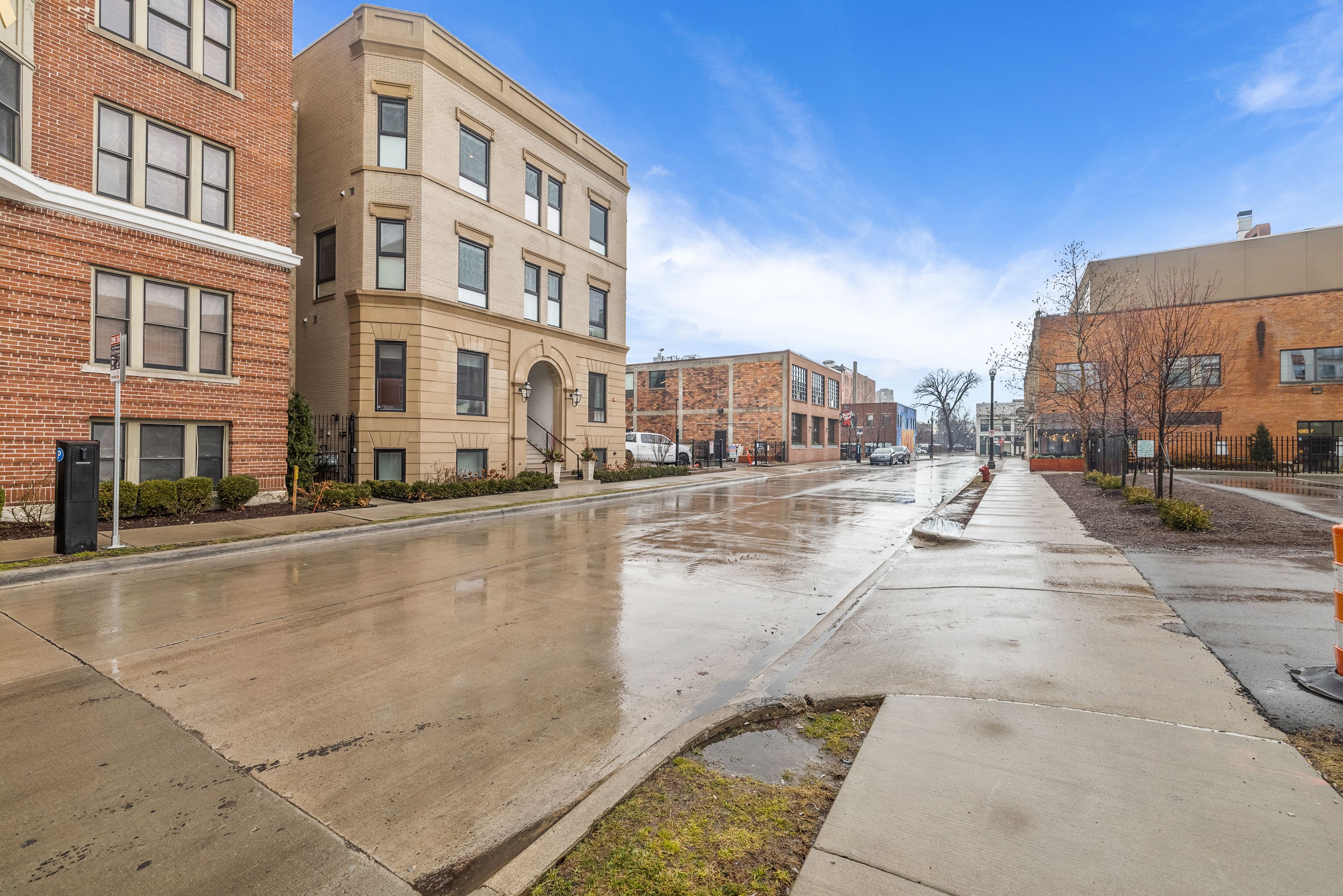 64 WATSON Street Unit: 7