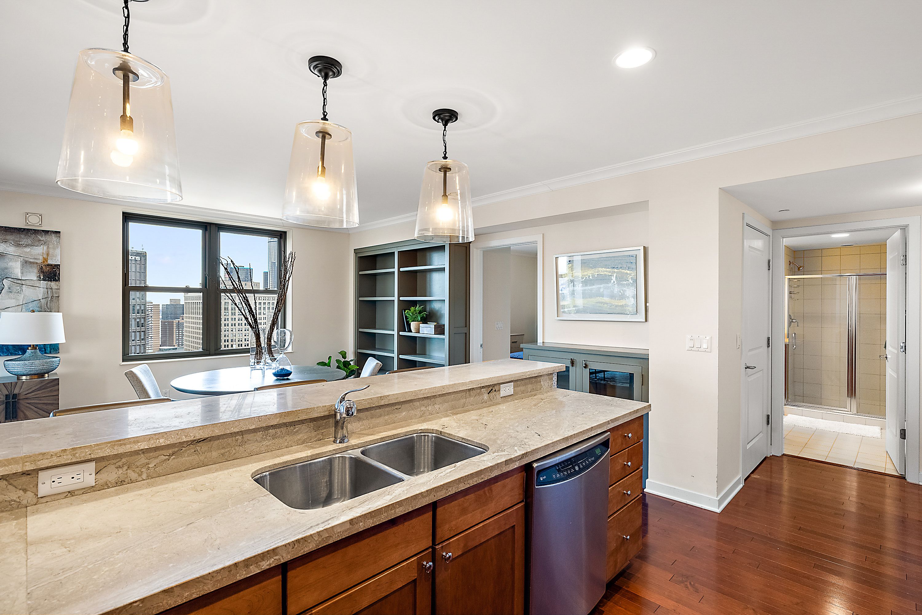 1135 Shelby  Unit: 2612