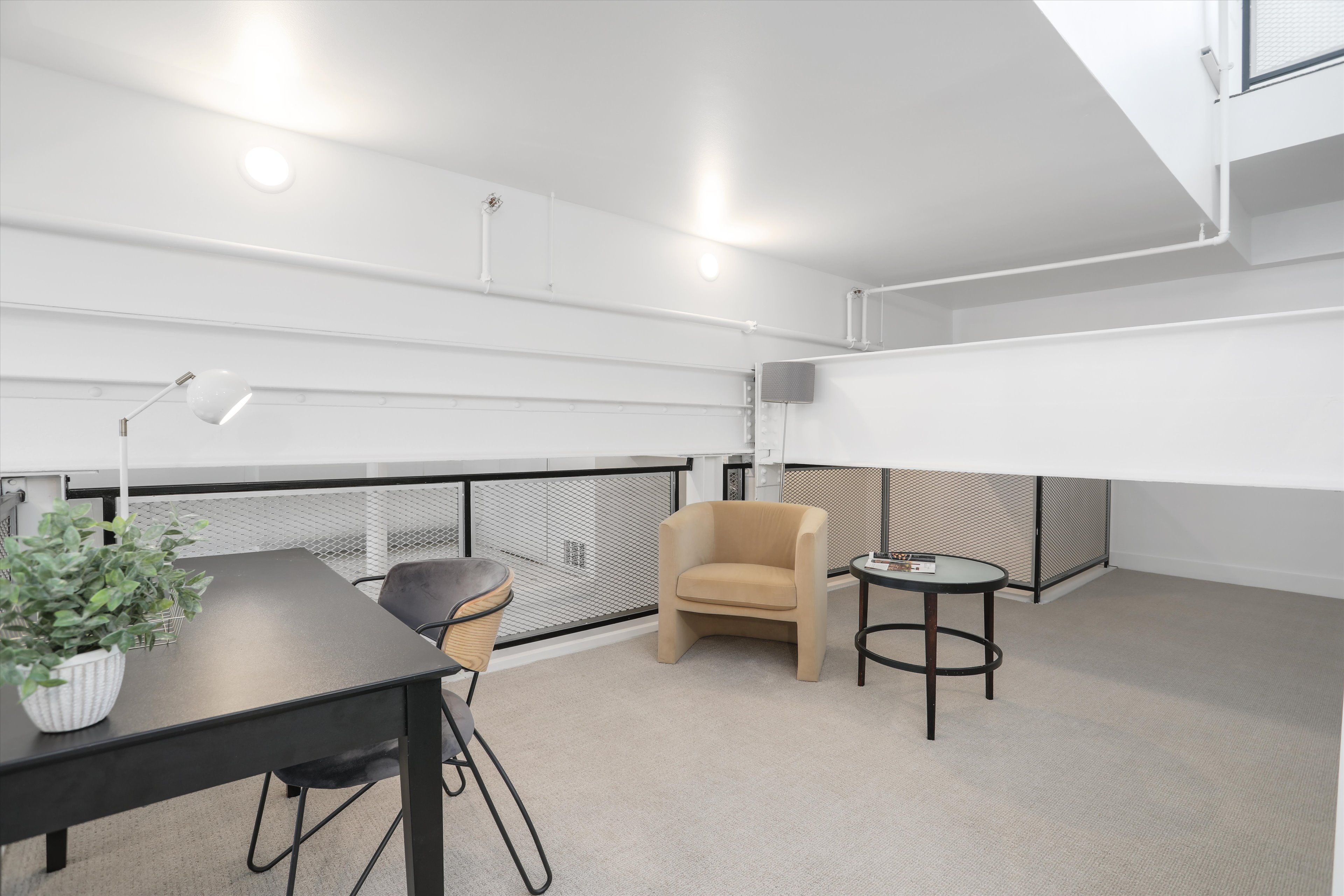 2843 E Grand Boulevard Unit: 9