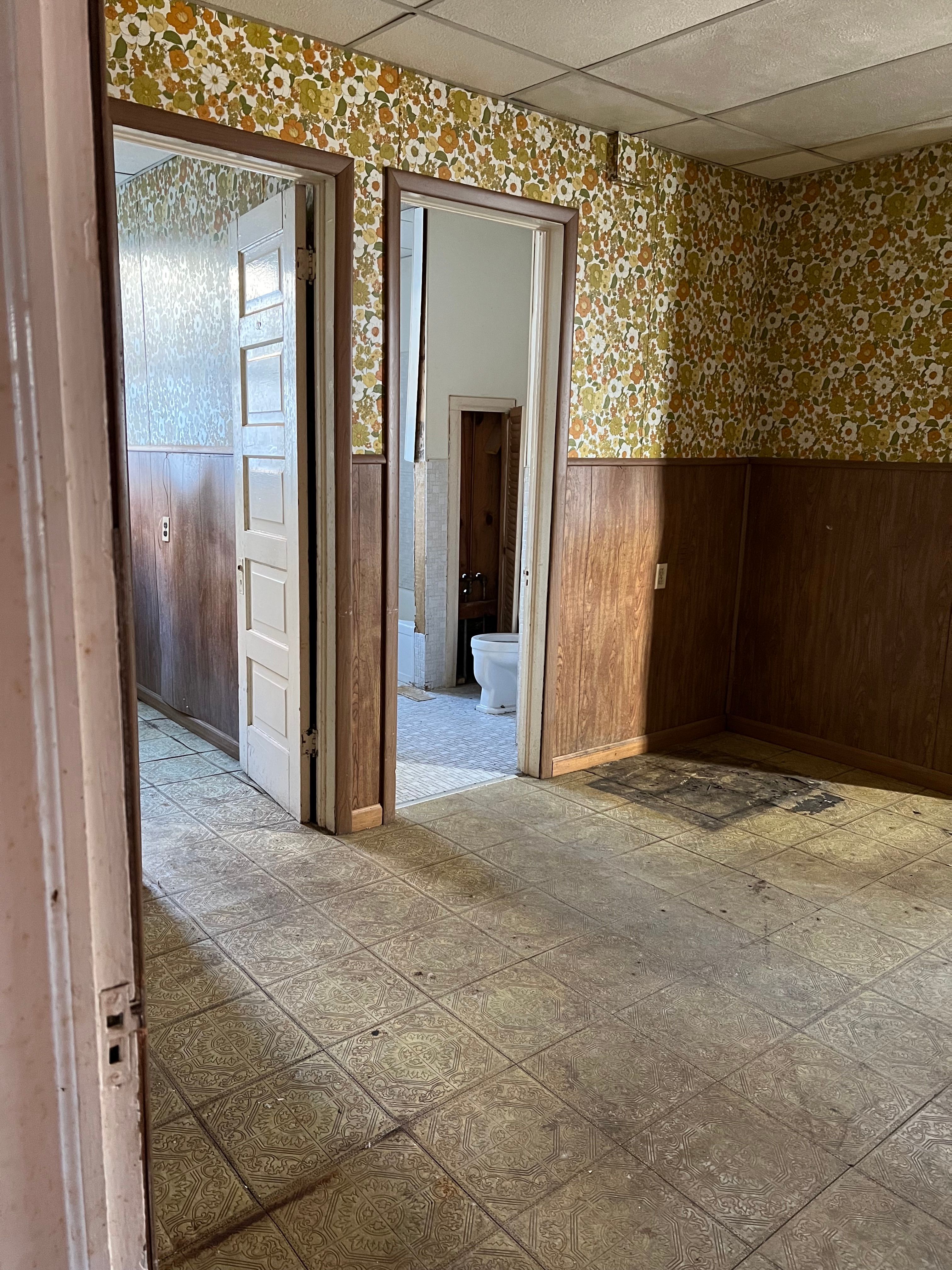 3504 TOWNSEND Street